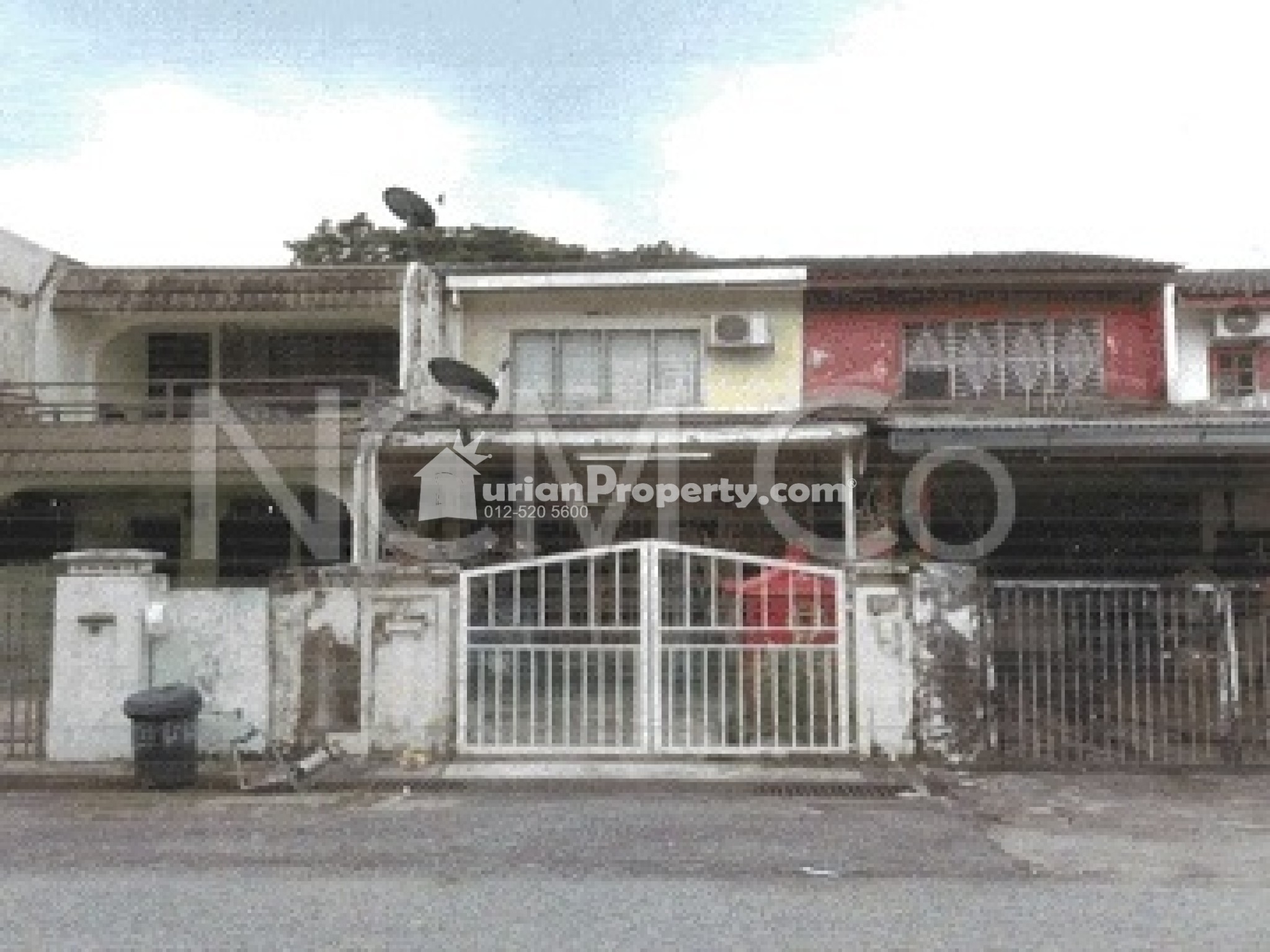 Terrace House For Auction at Taman Rasmi Jaya