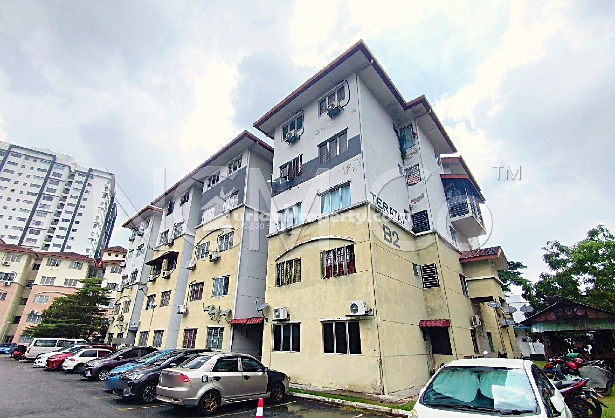 Apartment For Auction at Pangsapuri Mawar & Teratai