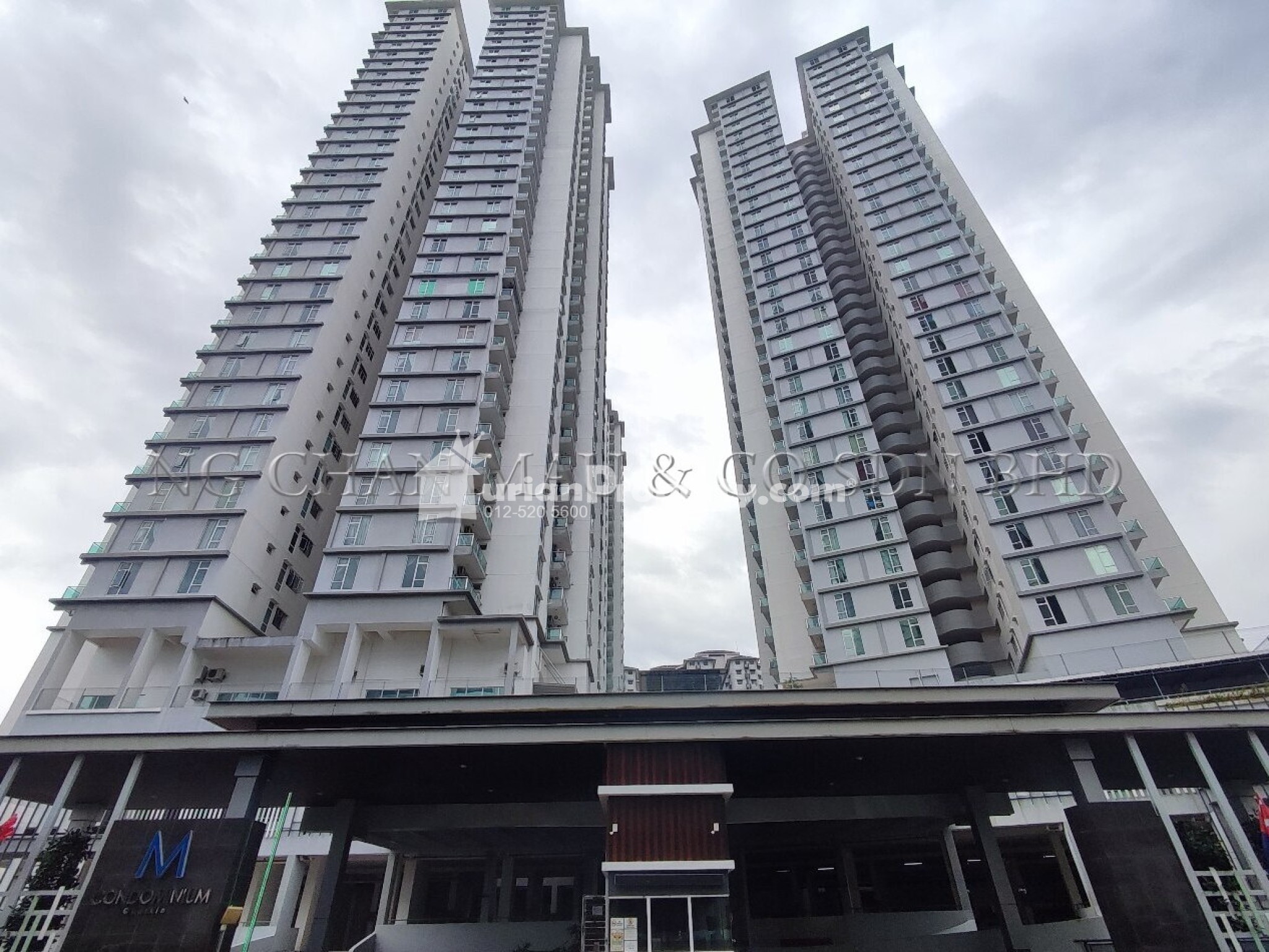 Apartment For Auction at M Condominium @ Larkin