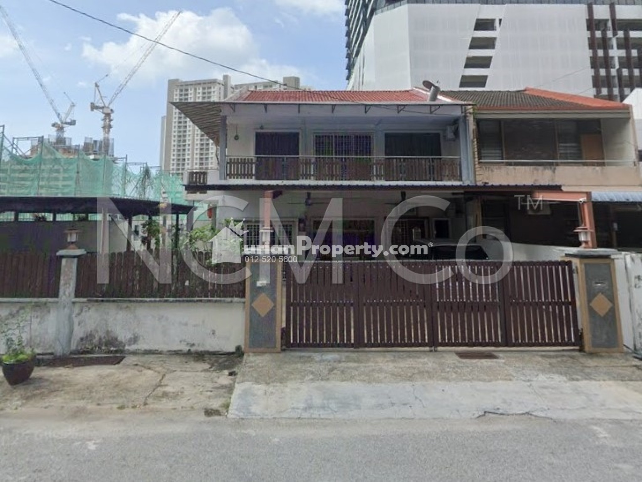 Terrace House For Auction at Bandar Bayan Baru