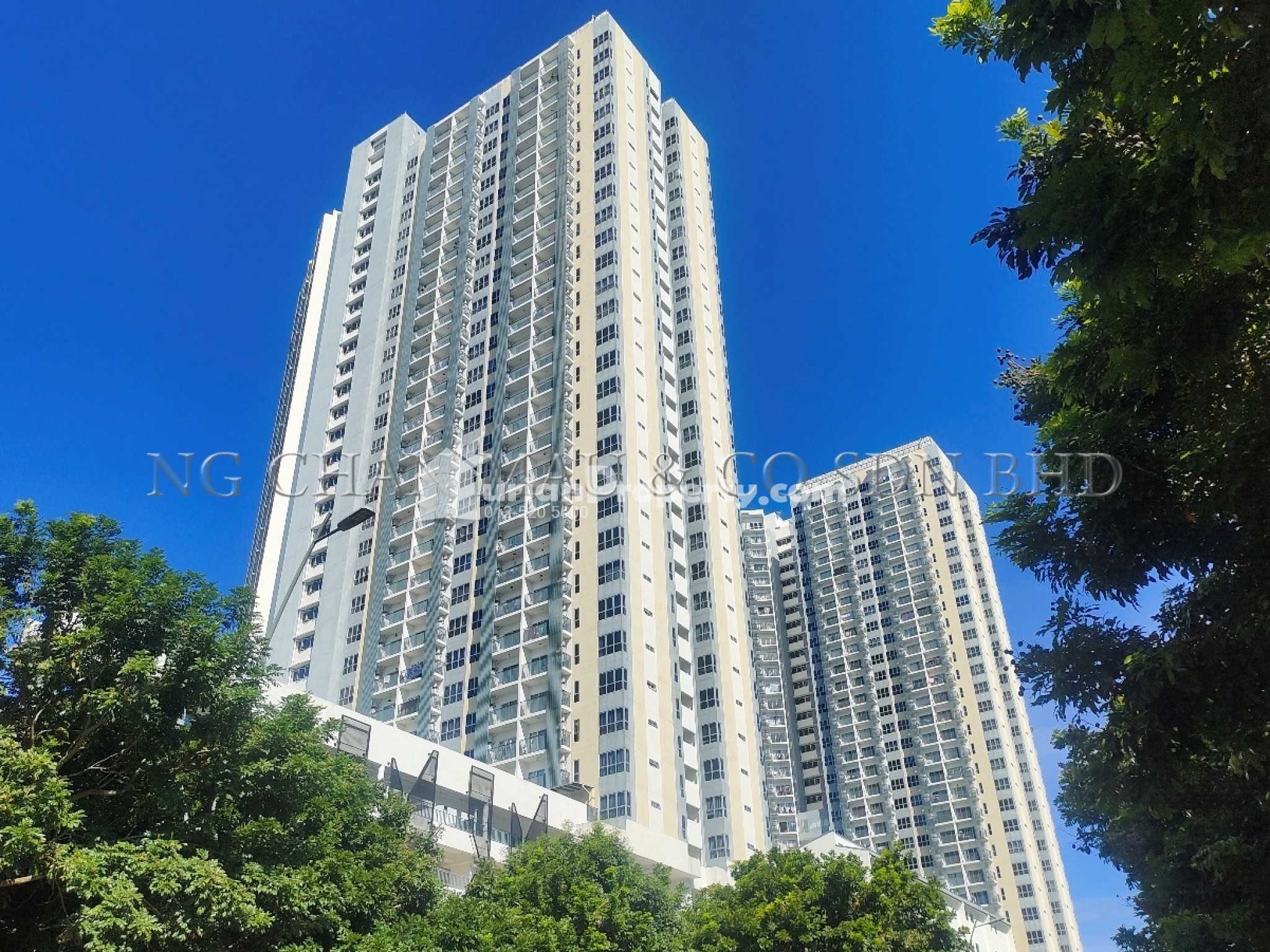 Serviced Residence For Auction at Cerrado Residence