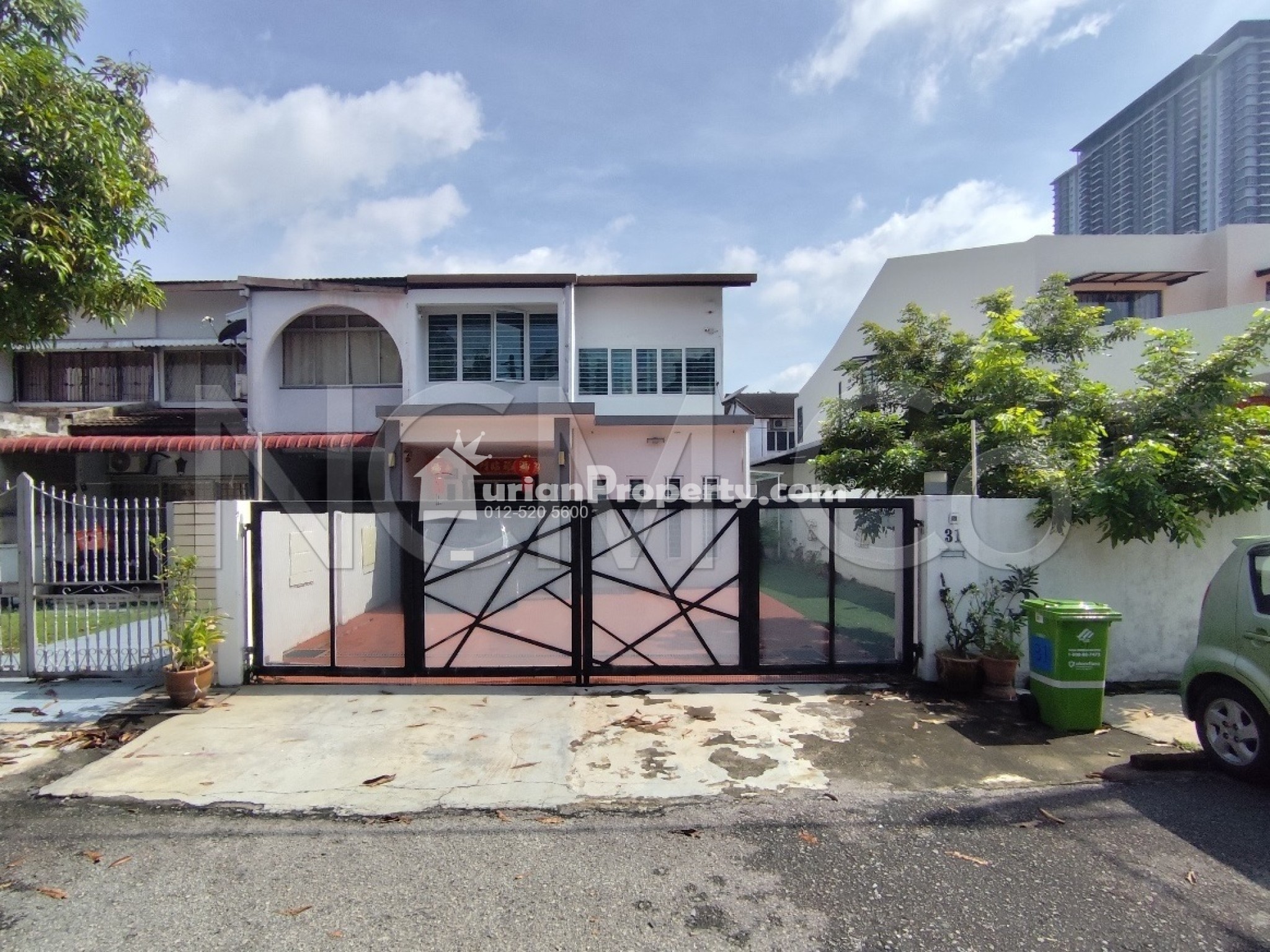 Terrace House For Auction at Taman Sri Endah