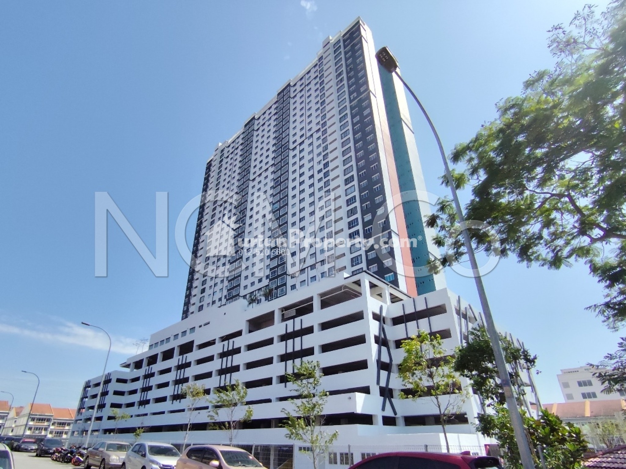 Apartment For Auction at Acacia Residences