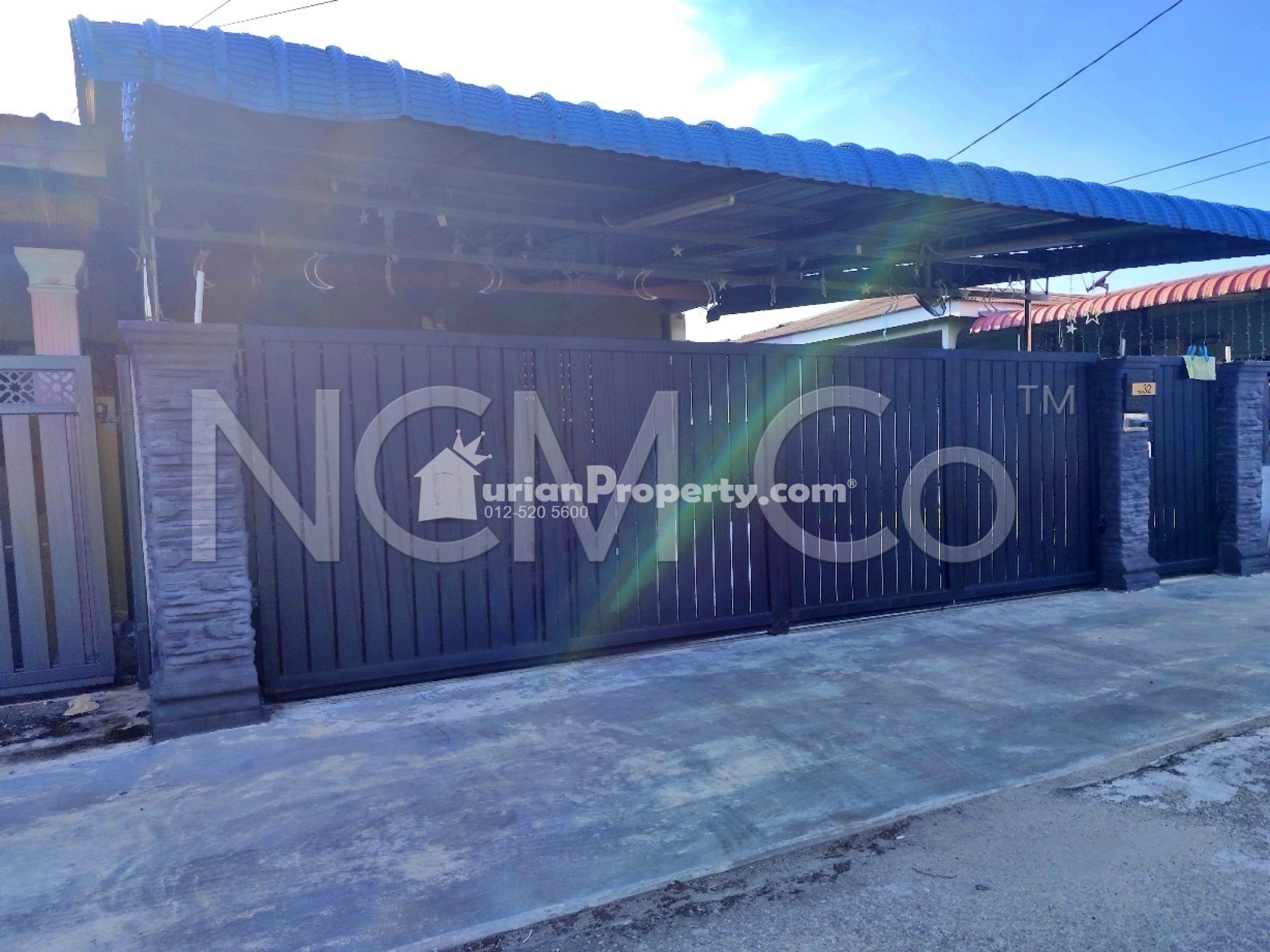 Terrace House For Auction at Taman Changkat Lada Raya