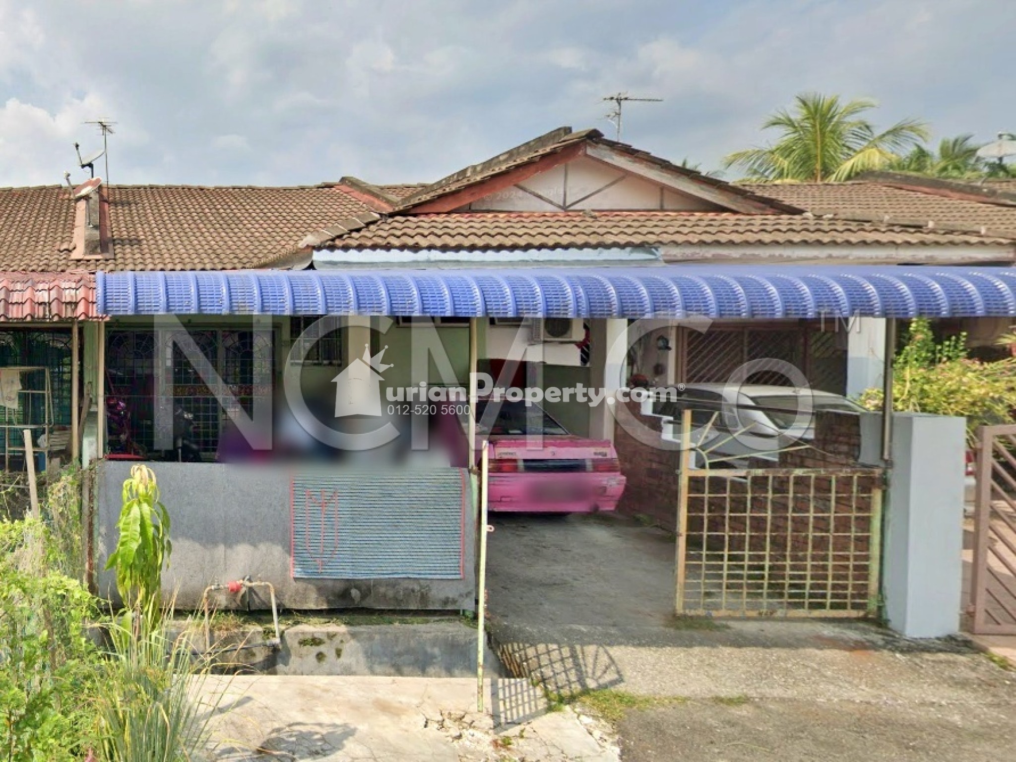 Terrace House For Auction at Taman Mambang Di Awan
