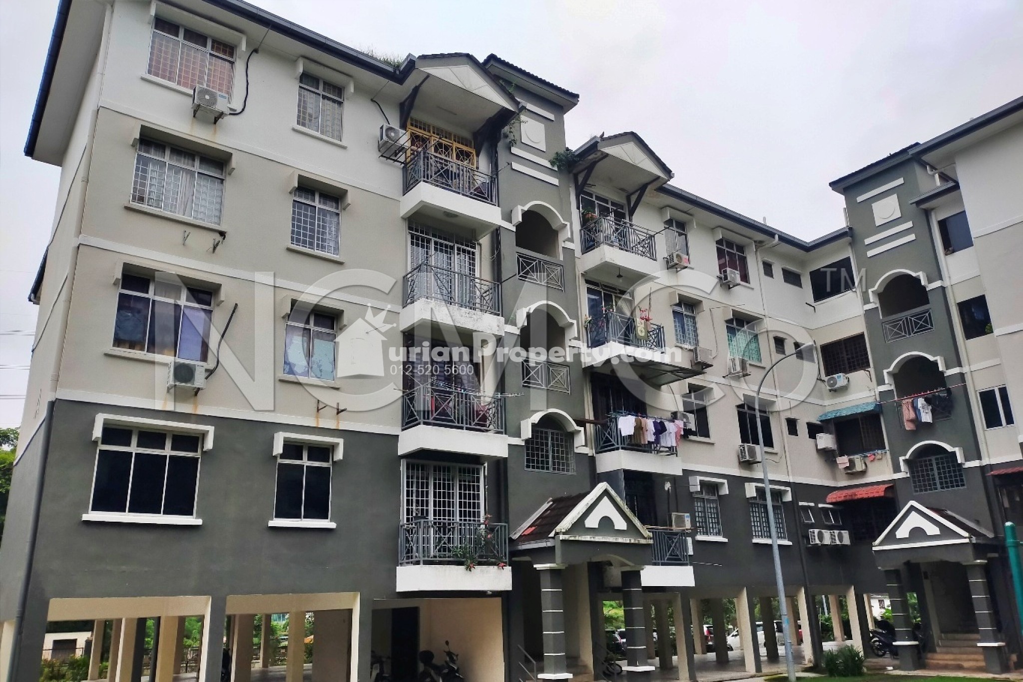 Apartment For Auction at Apartment Ria 1
