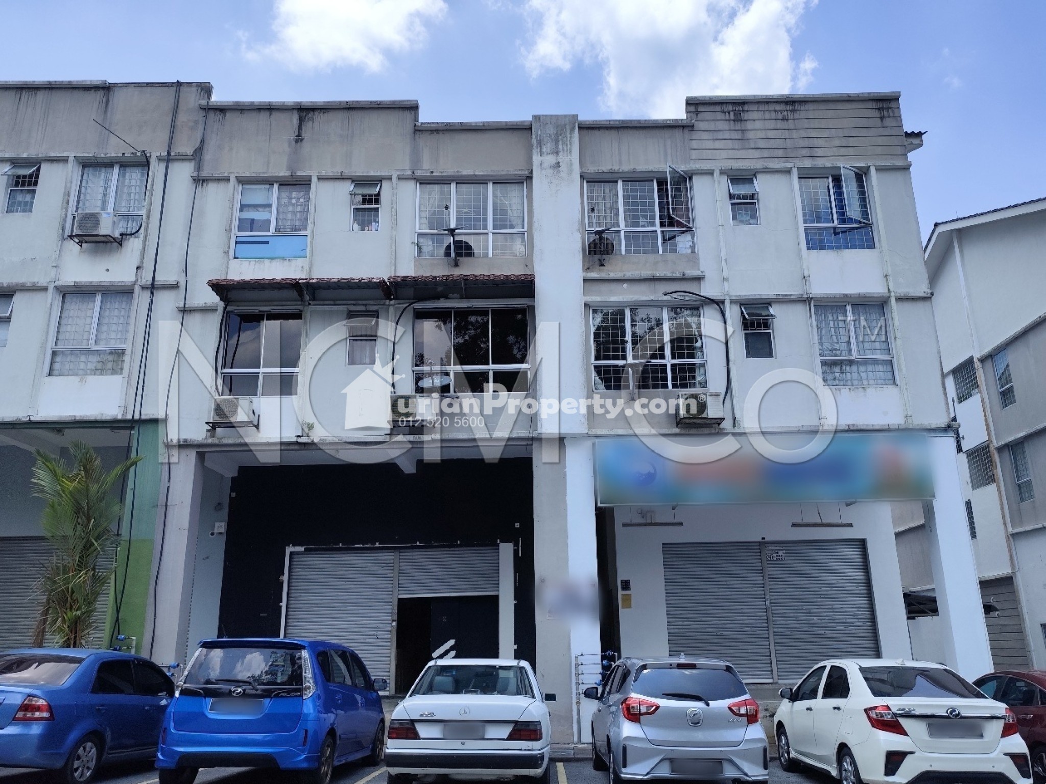 Apartment For Auction at One Sierra