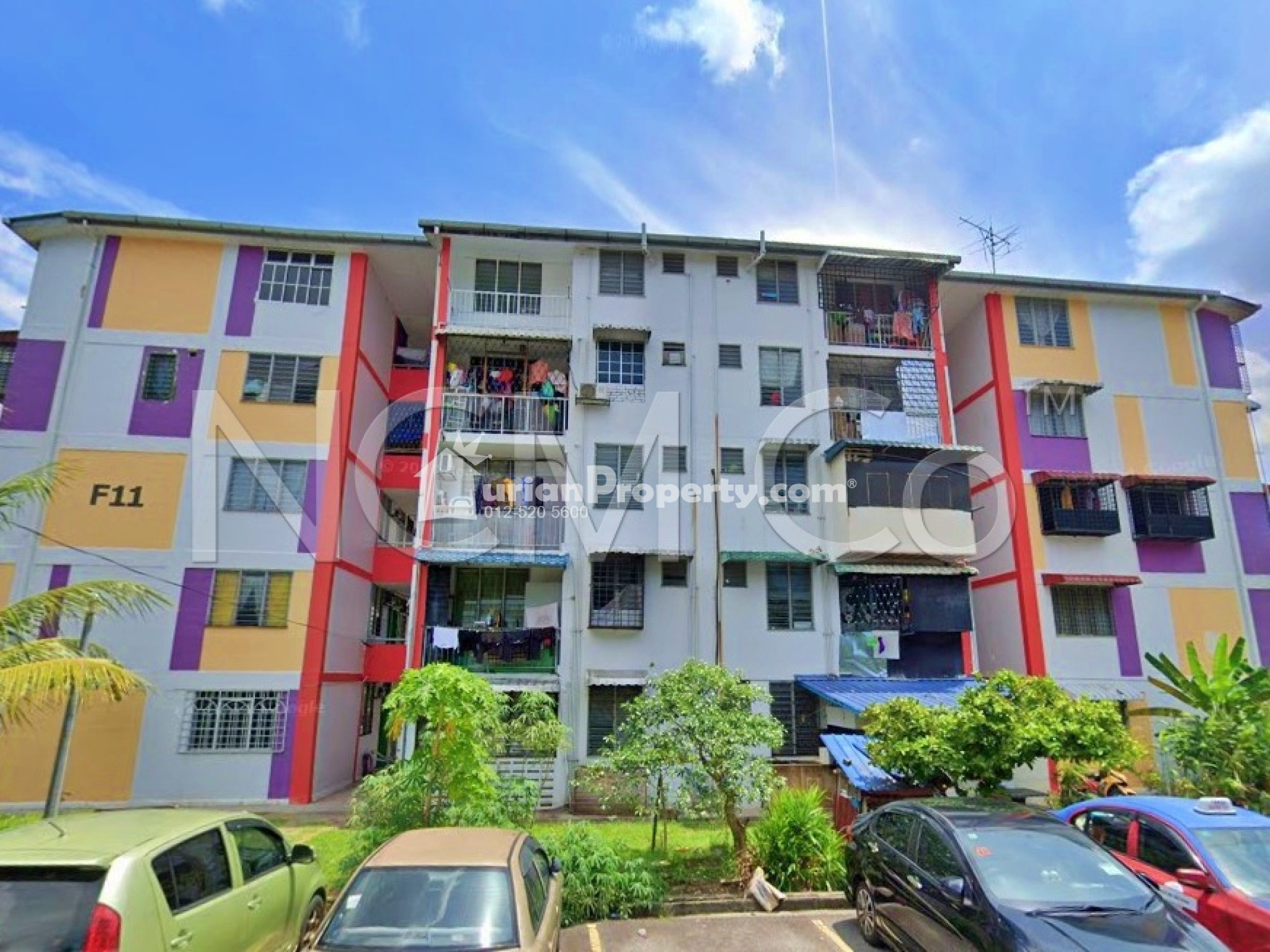 Apartment For Auction at Section 1
