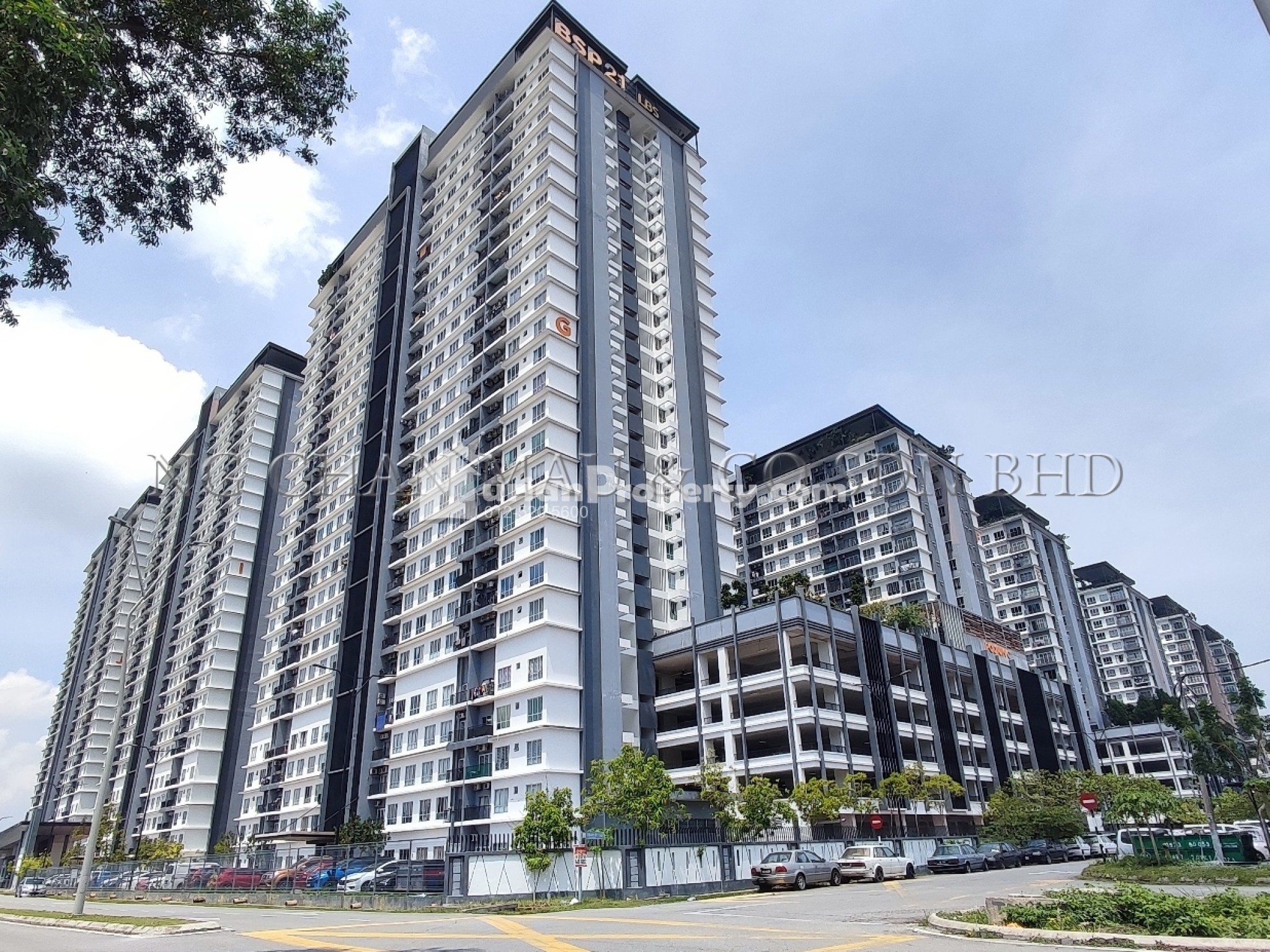 Serviced Residence For Auction at BSP 21