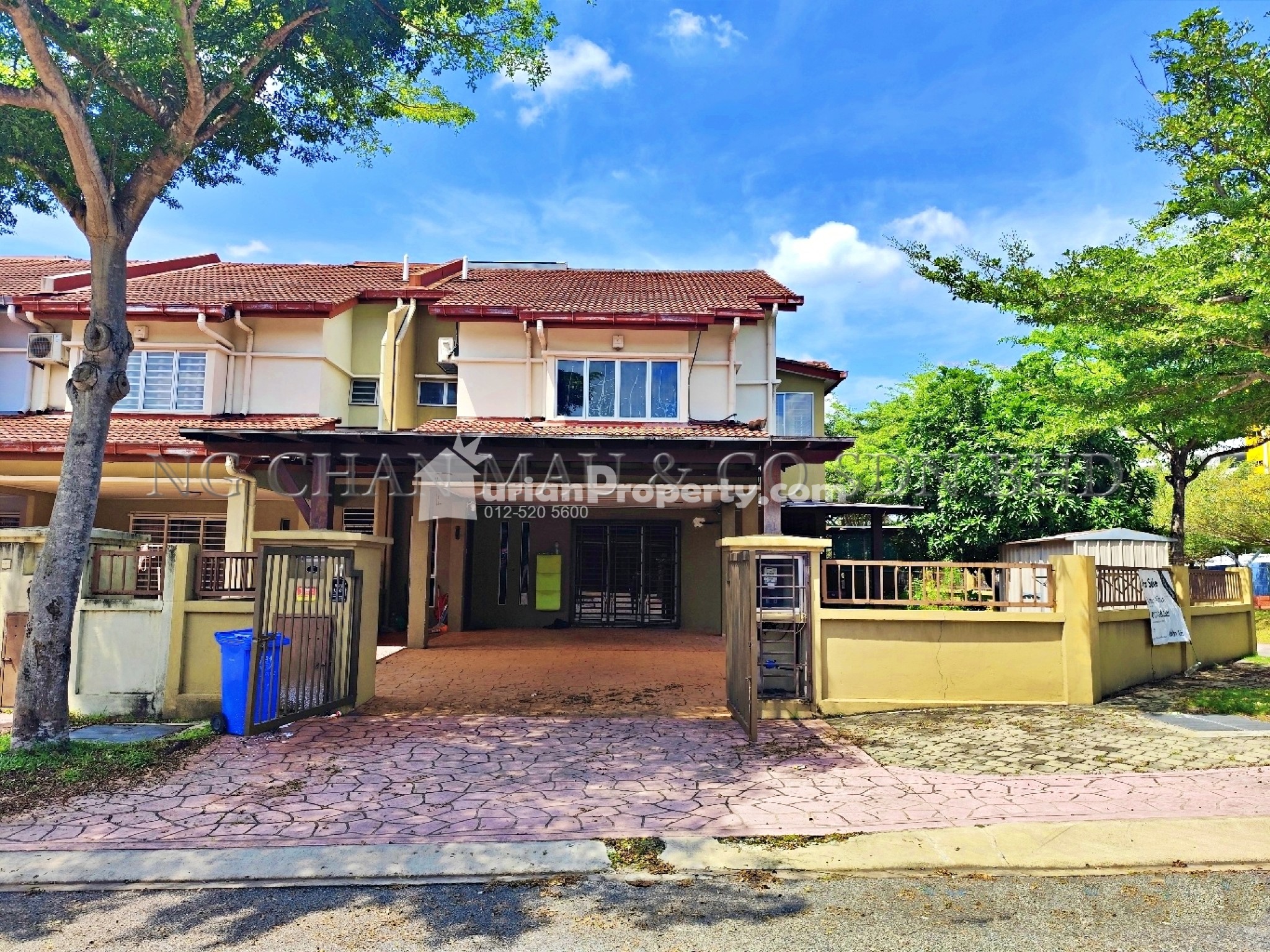 Terrace House For Auction at Cahaya Alam
