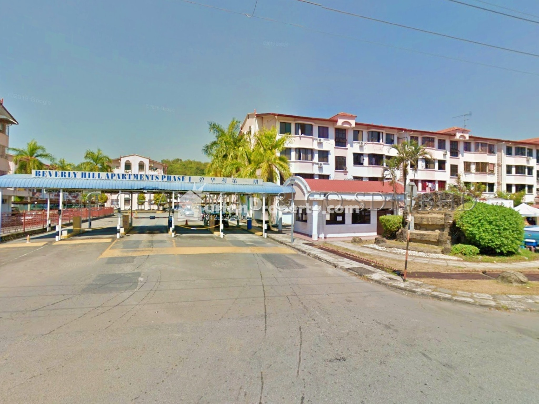 Apartment For Auction at Beverly Hills Apartment