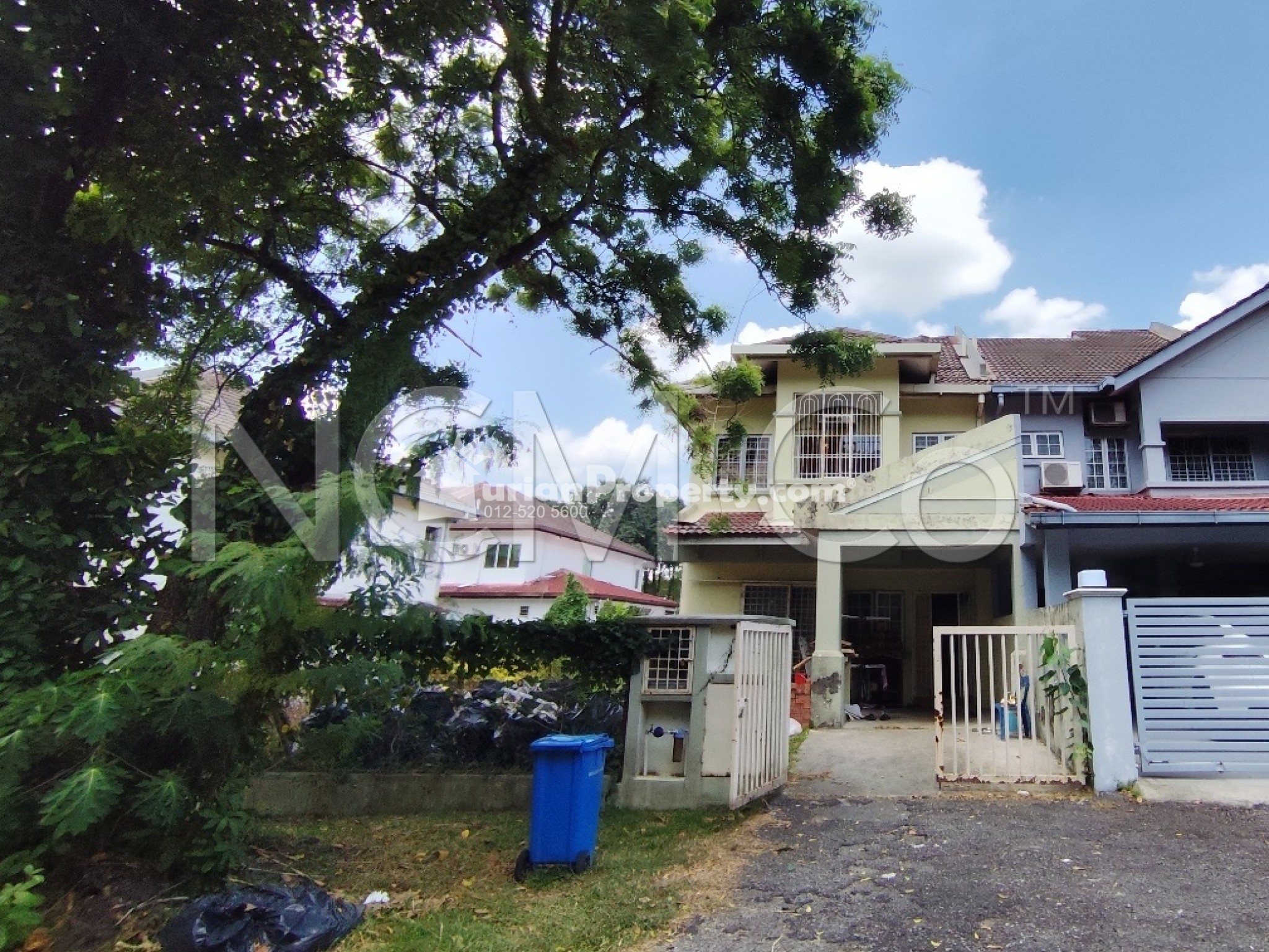 Terrace House For Auction at Anggerik Aranda