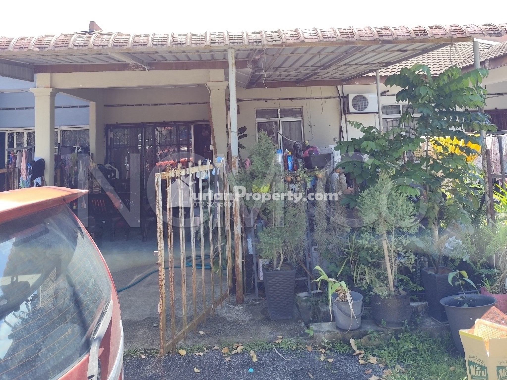 Terrace House For Auction at Taman Seri Mahkota Aman