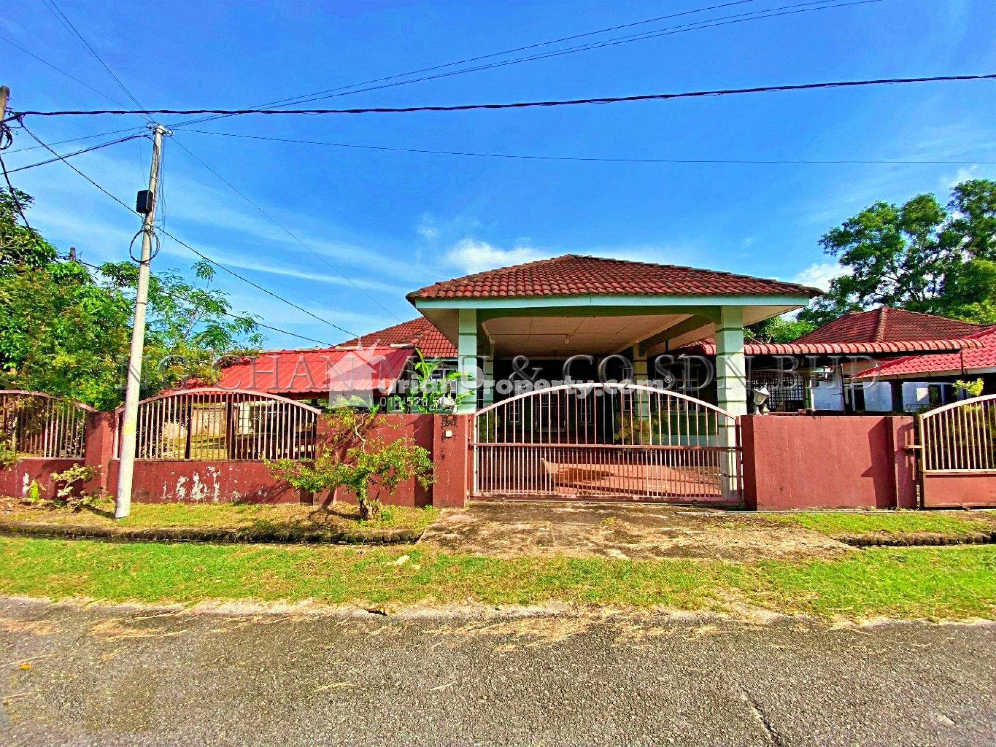 Bungalow House For Auction at Pasir Puteh