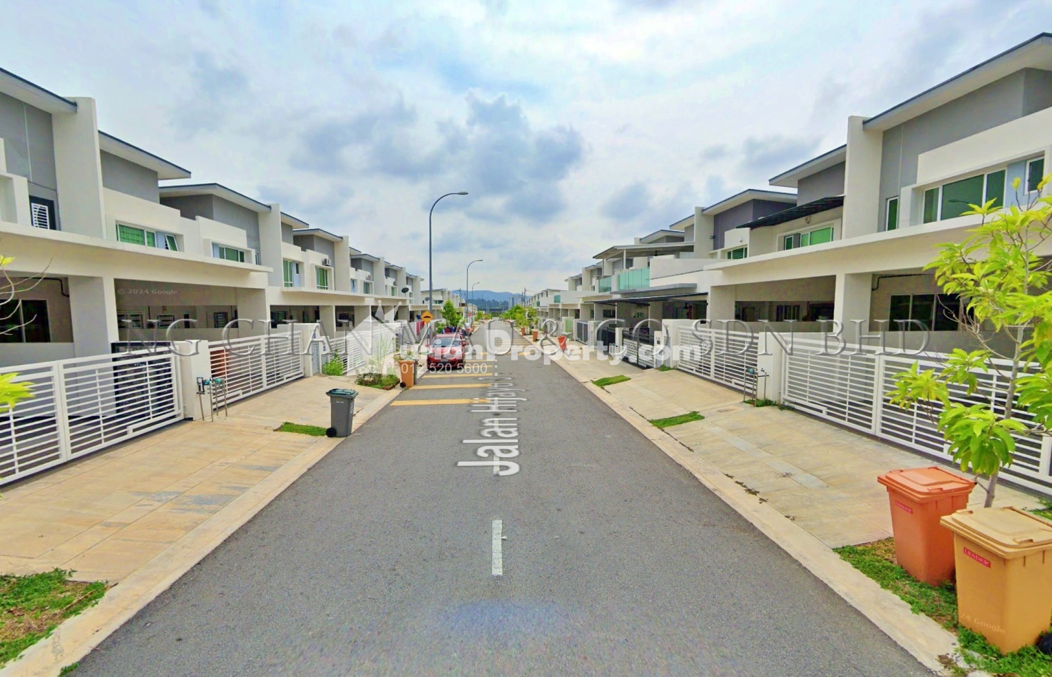 Terrace House For Auction at HIJAYU 3