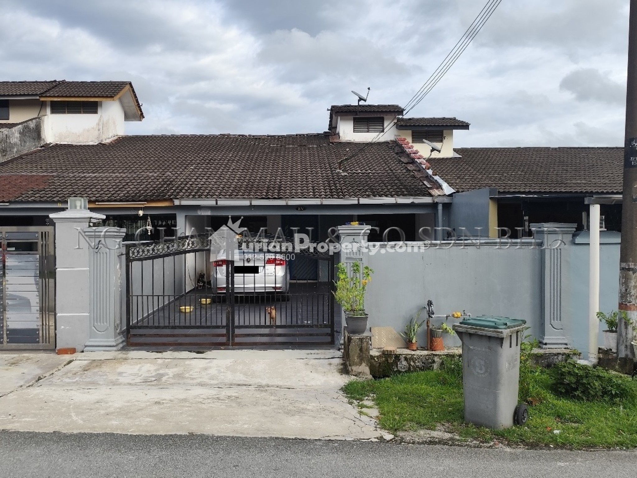Terrace House For Auction at Taman Nesa