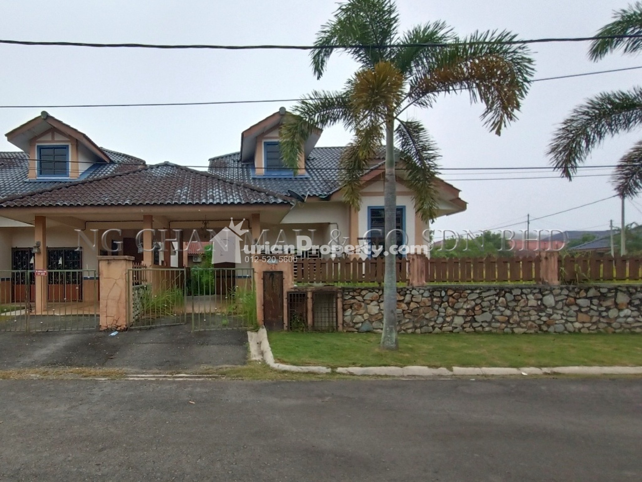 Bungalow House For Auction at Taman Jengka Mahkota