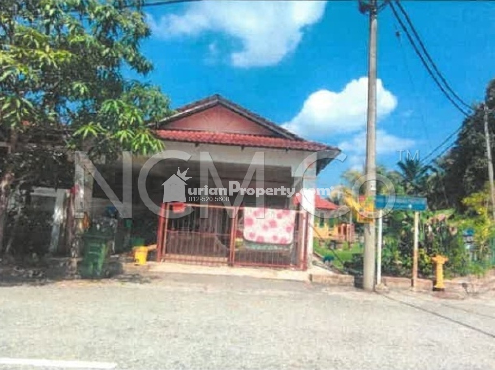 Terrace House For Auction at Taman Tunas Mahkota