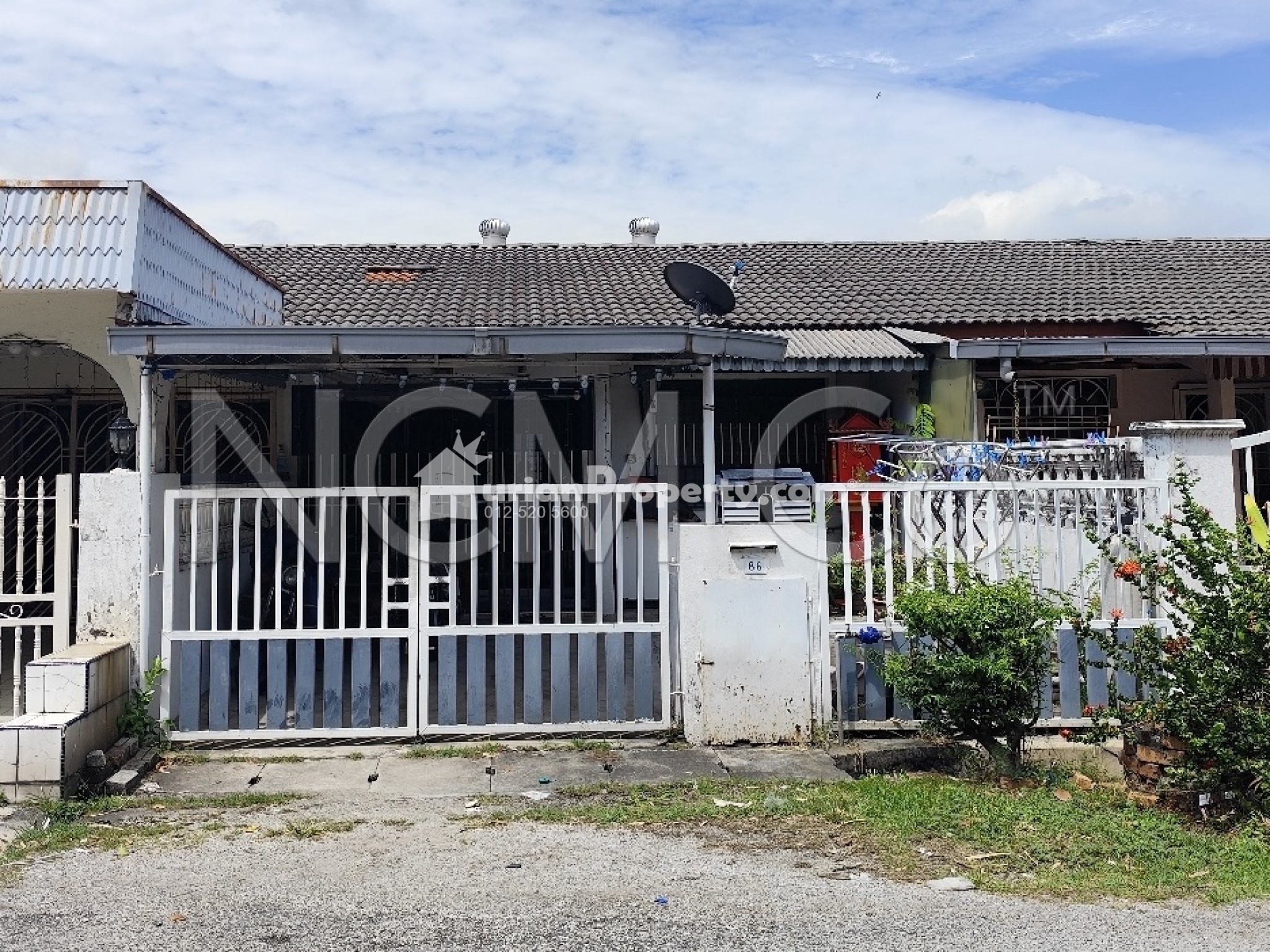 Terrace House For Auction at Taman Sentosa