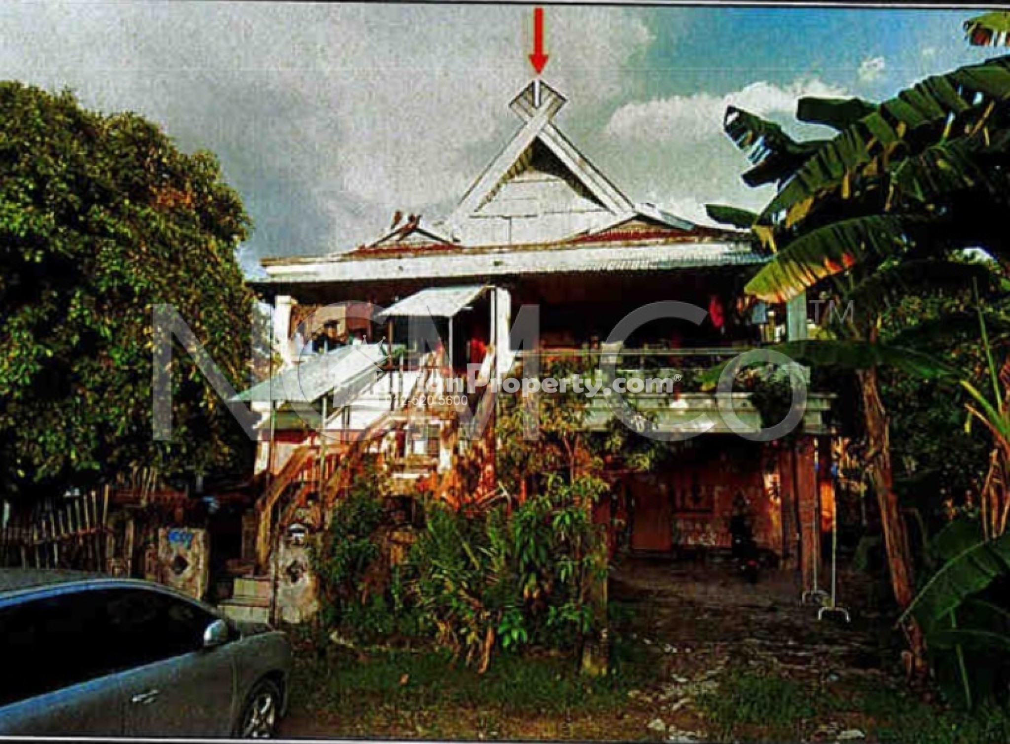 Bungalow House For Auction at Likas