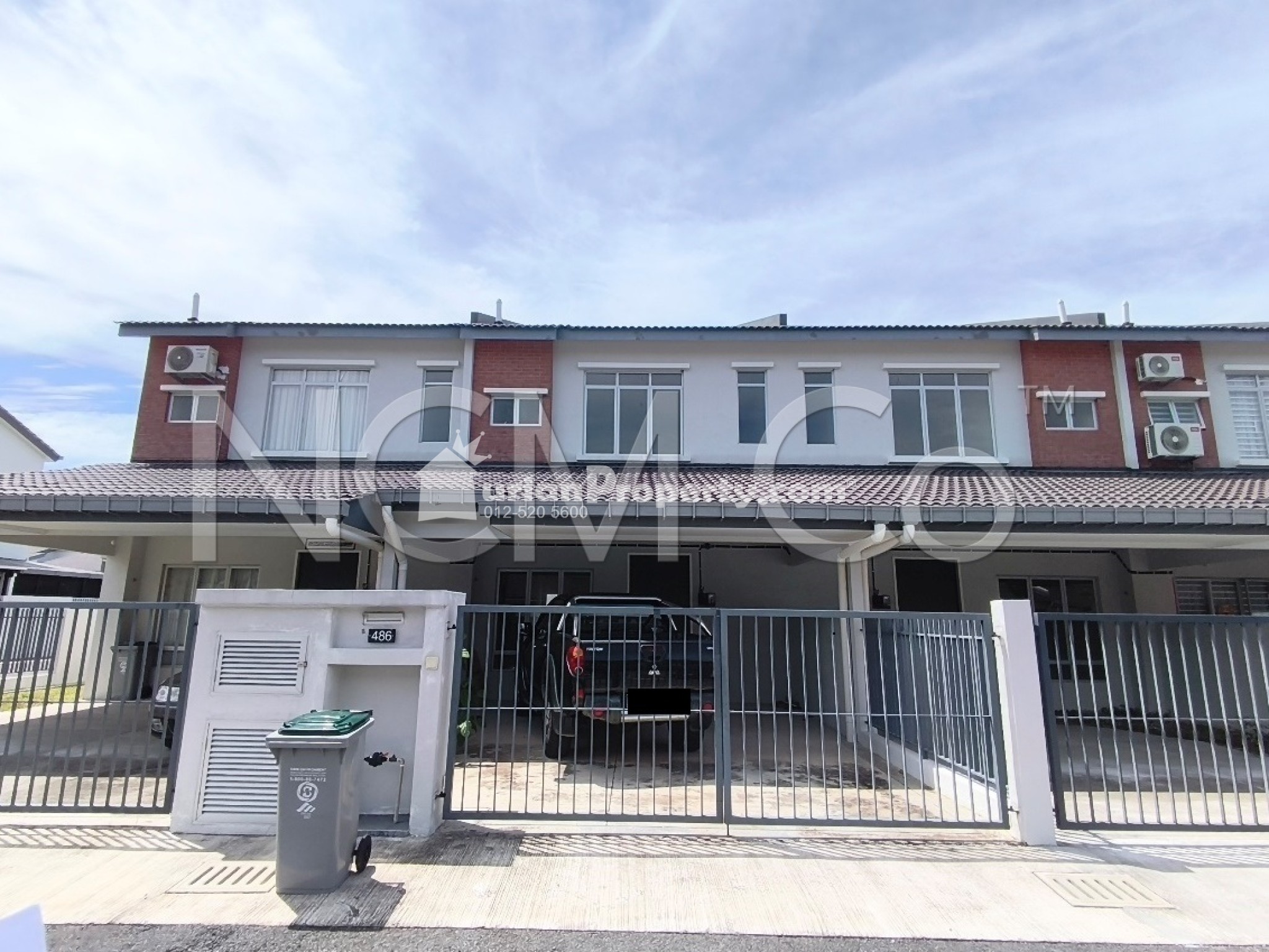 Terrace House For Auction at Iringan Bayu