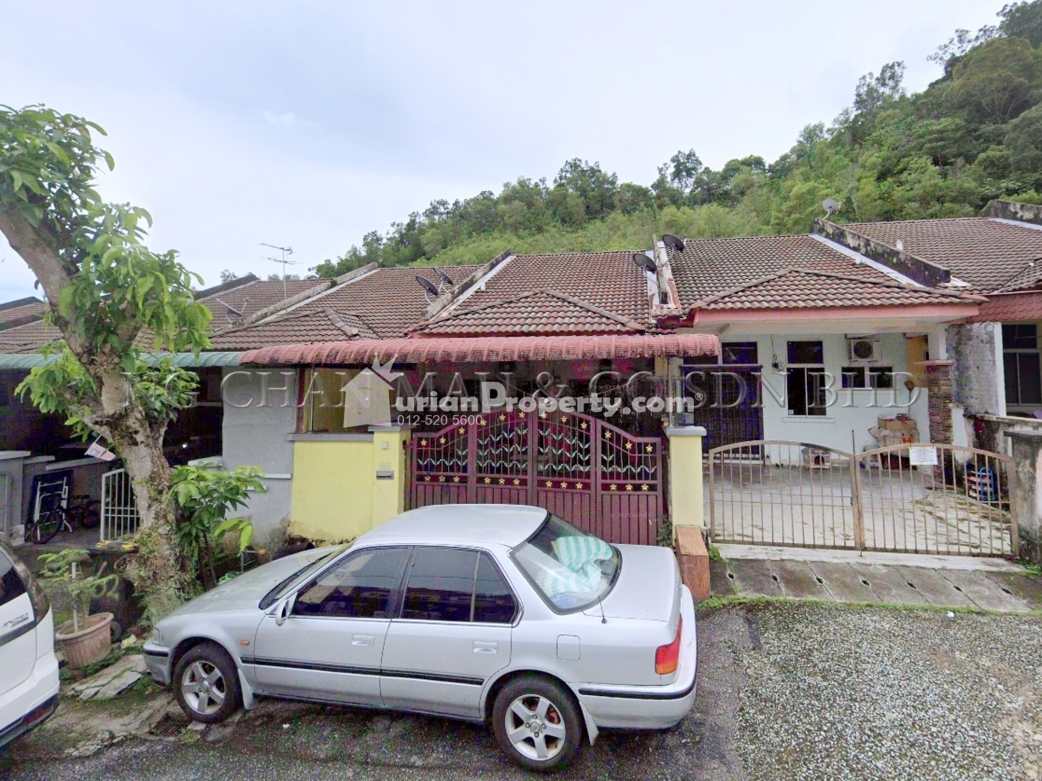 Terrace House For Auction at Taman Puncak Jelapang Maju