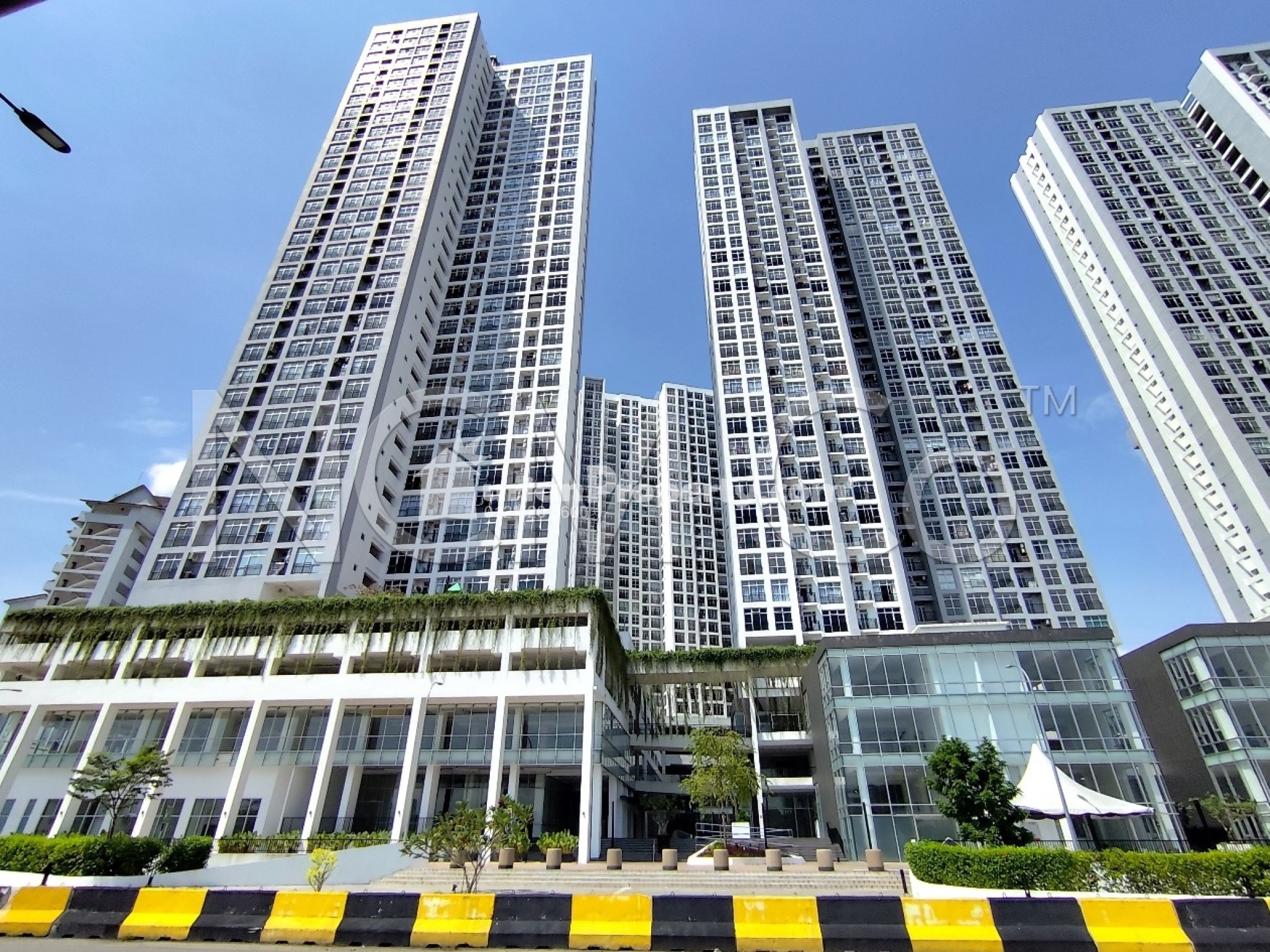 Serviced Residence For Auction at Midas Seri Alam