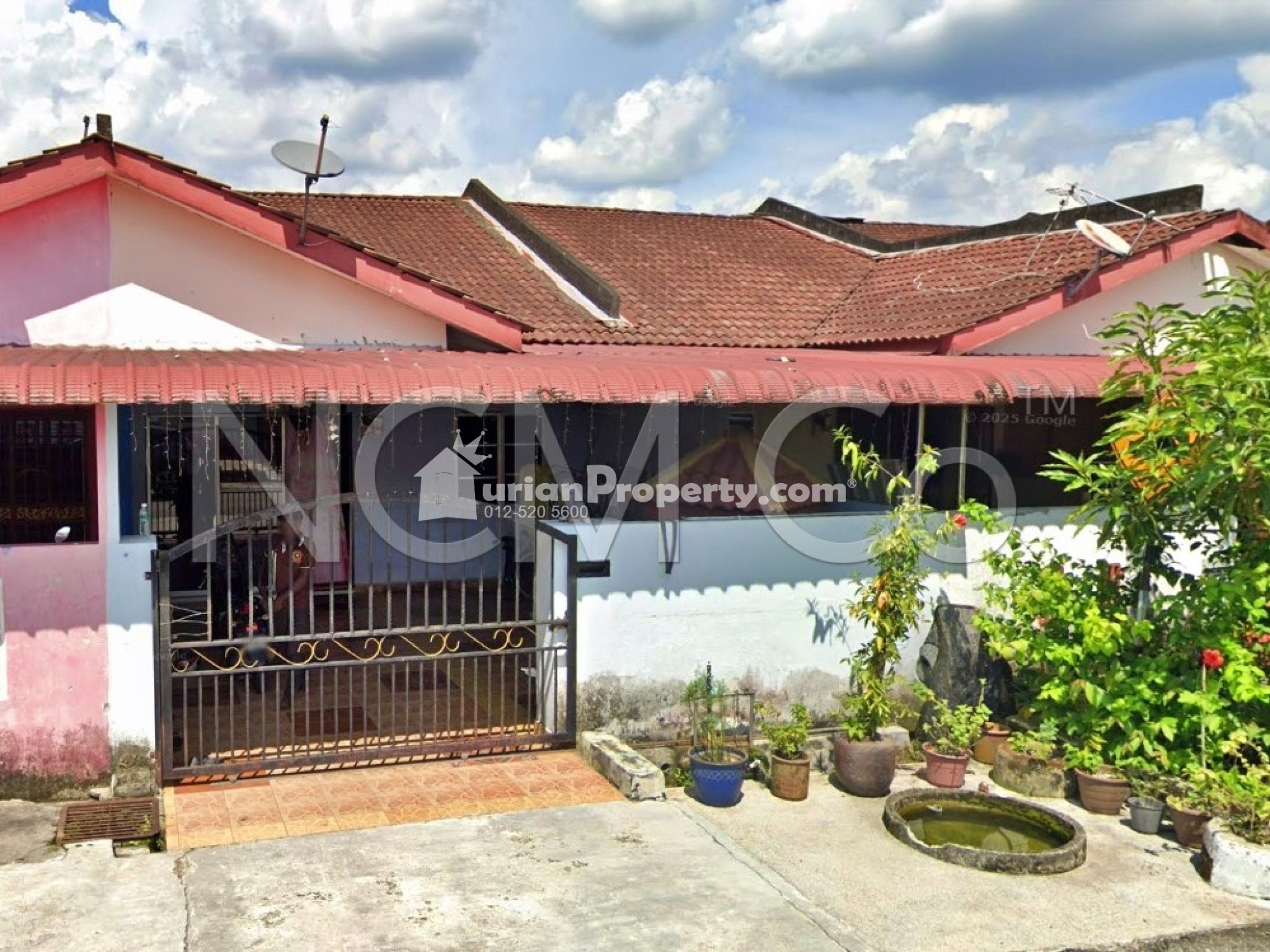 Terrace House For Auction at Taman Puteri Indah