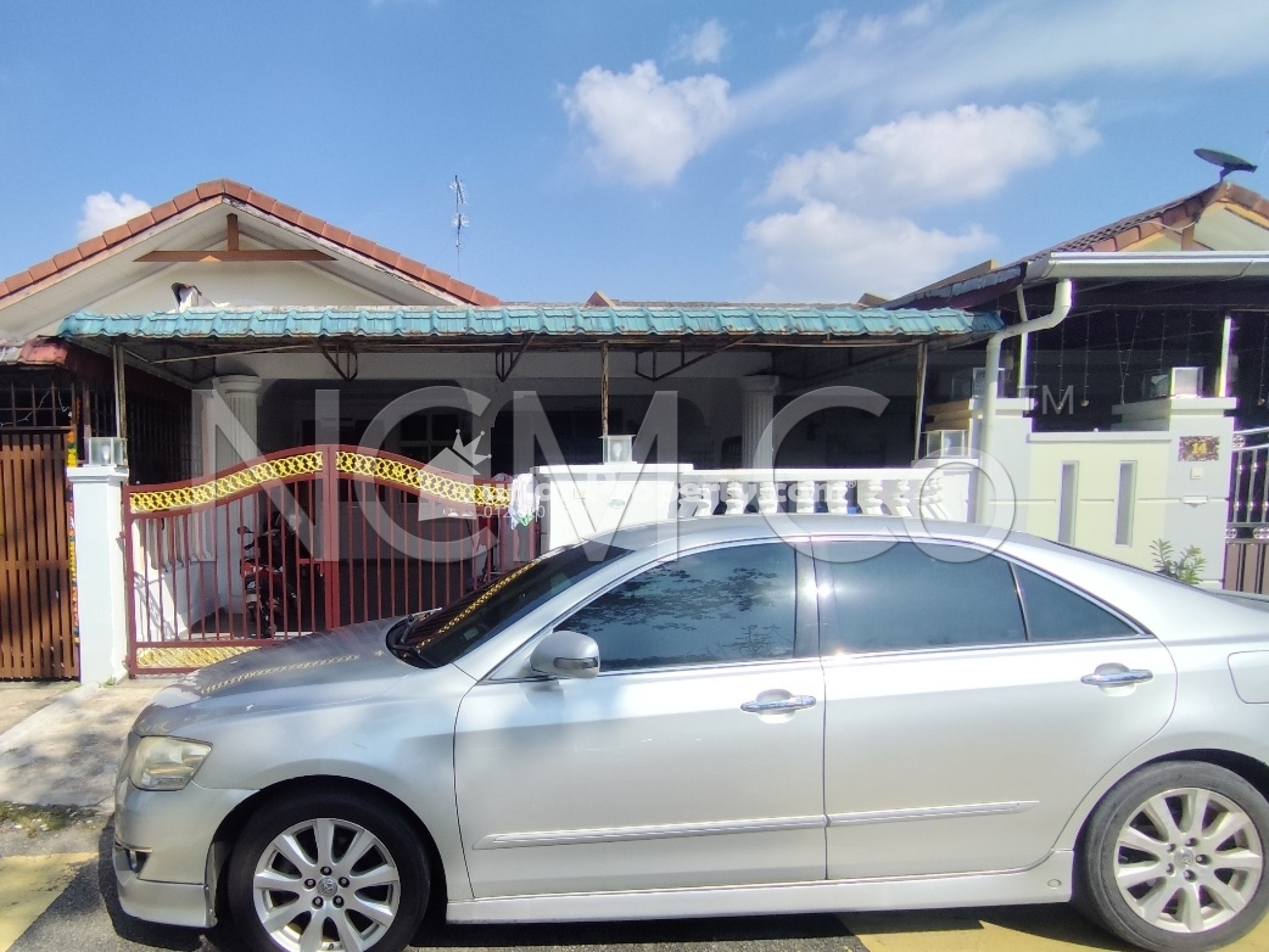 Terrace House For Auction at Taman Mutiara Rini