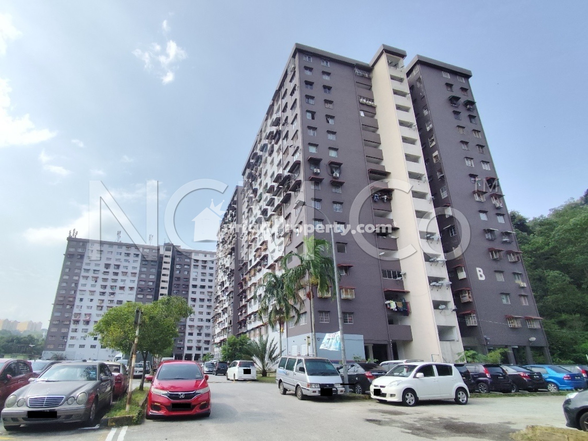 Apartment For Auction at Pangsapuri Ukay Indah