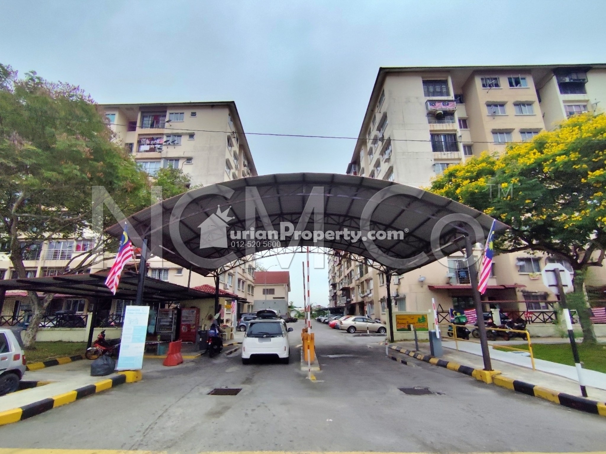 Apartment For Auction at Puchong Permata 1