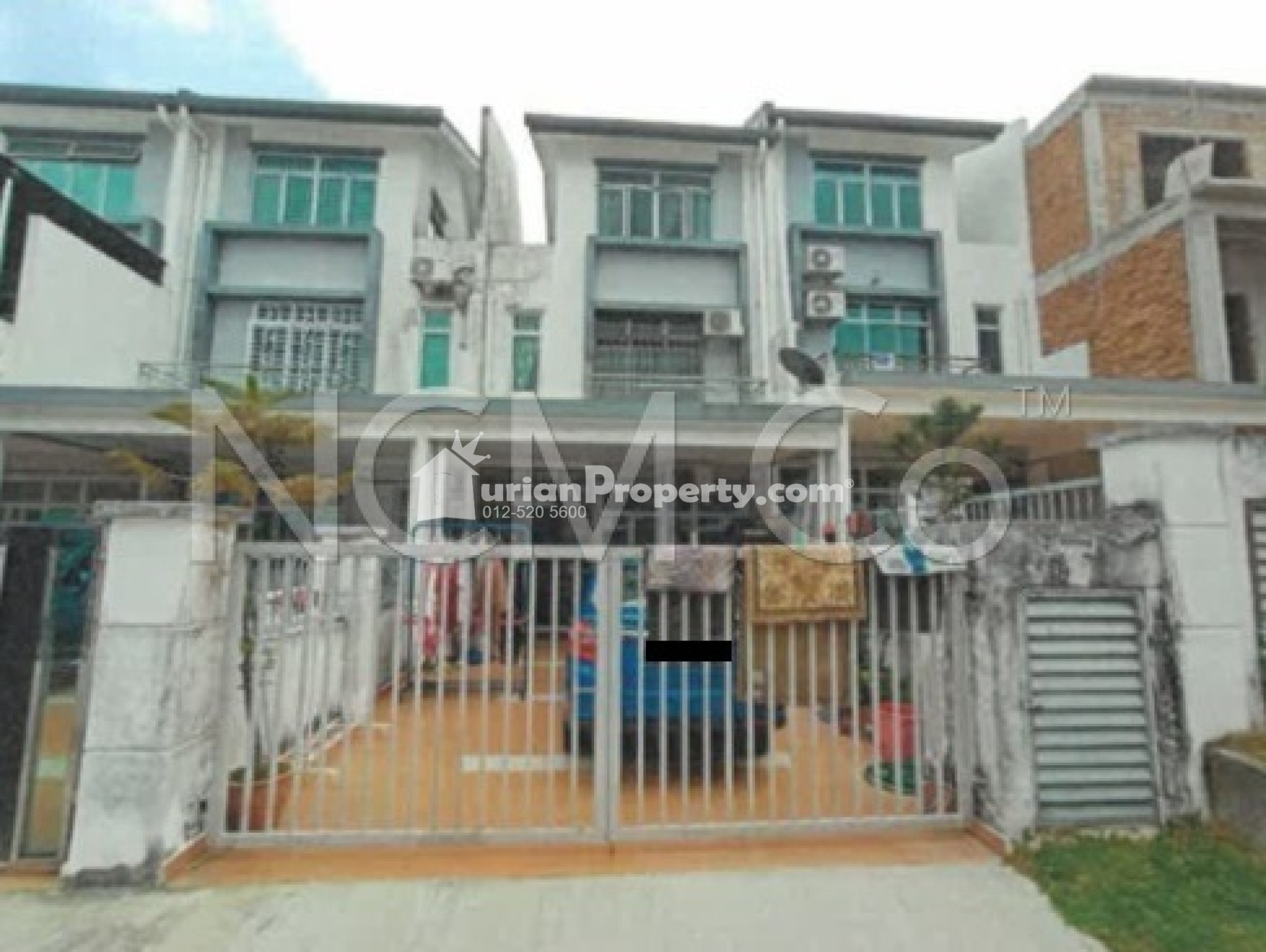 Terrace House For Auction at Taman Pulai Mutiara