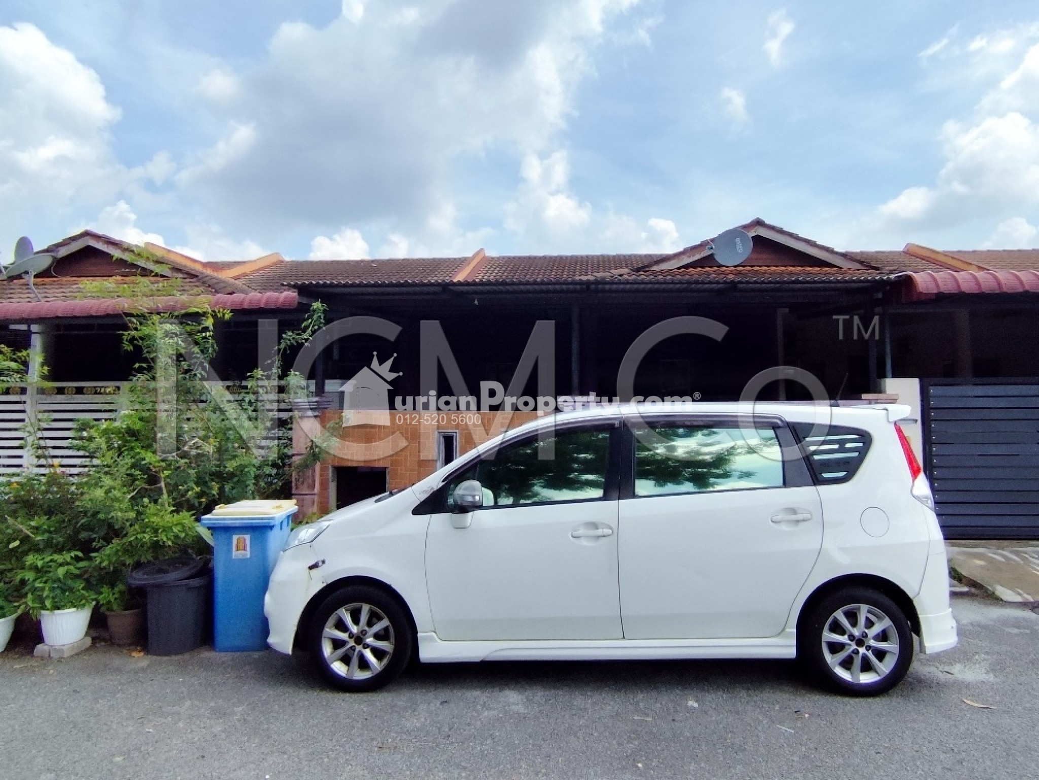 Terrace House For Auction at Taman Banting Baru
