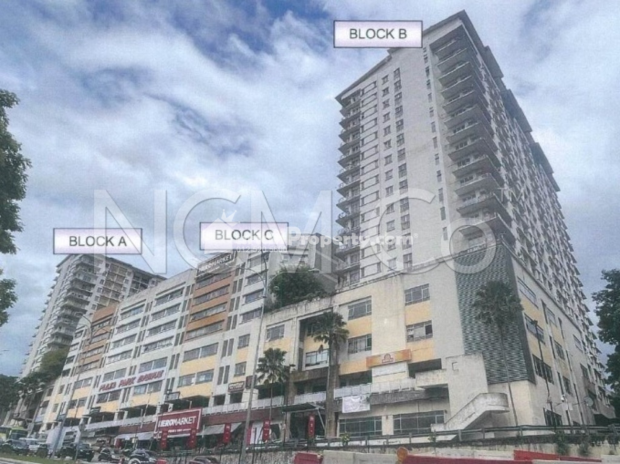 Condo For Auction at Park Avenue