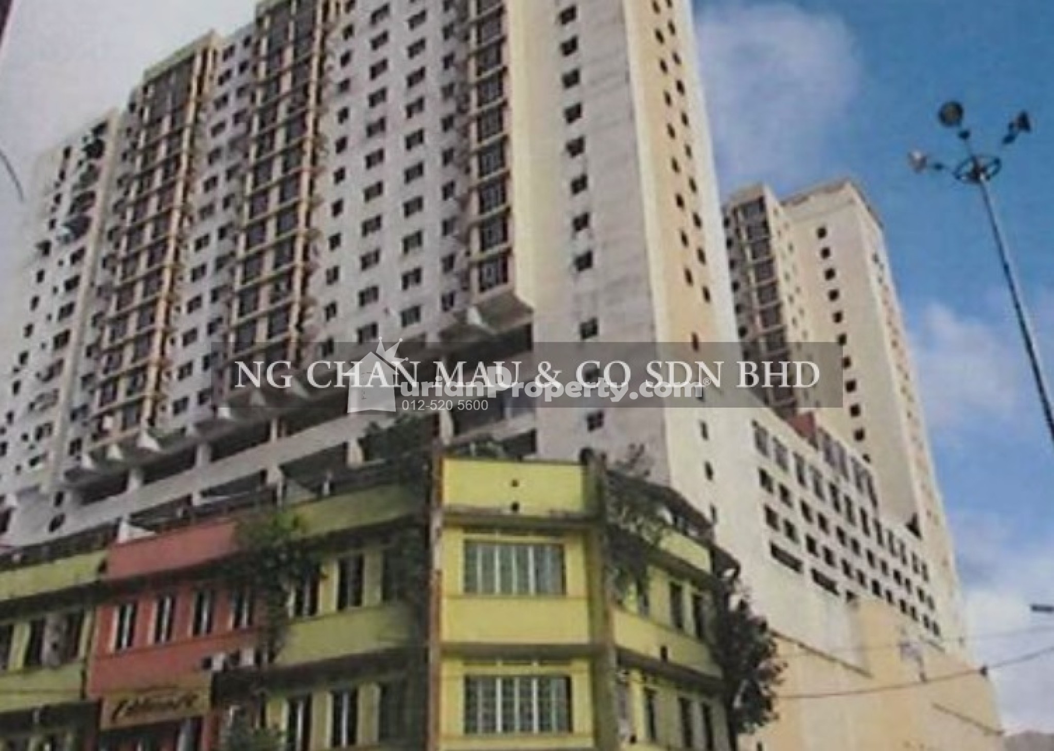 Shop For Auction at Pelangi Mall