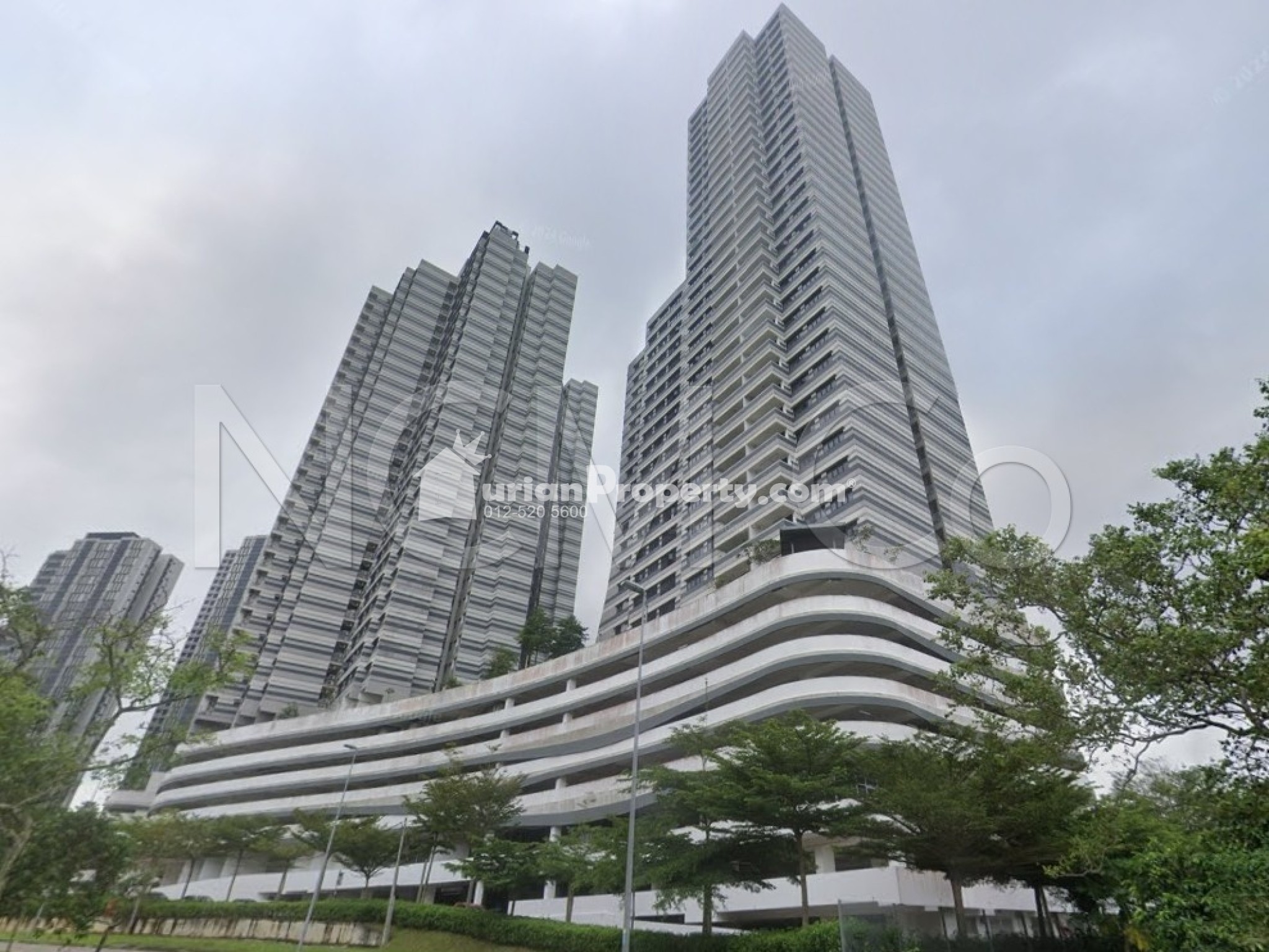 Apartment For Auction at Meridin Suites Residences