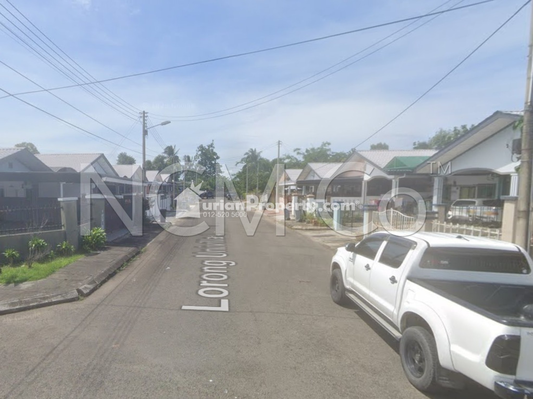 Terrace House For Auction at Univilla Park