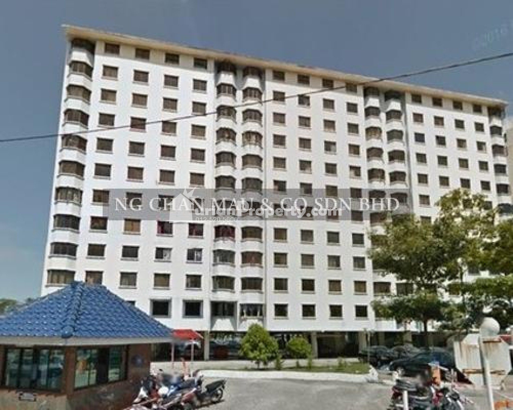 Apartment For Auction at Ria Apartment
