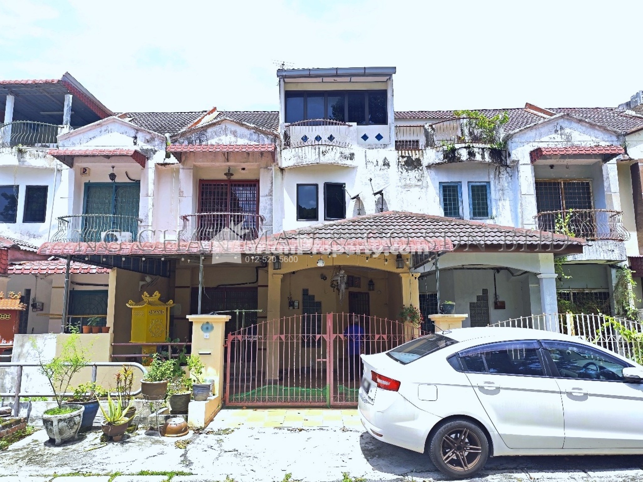 Terrace House For Auction at Taman Pinggir Rapat Perdana