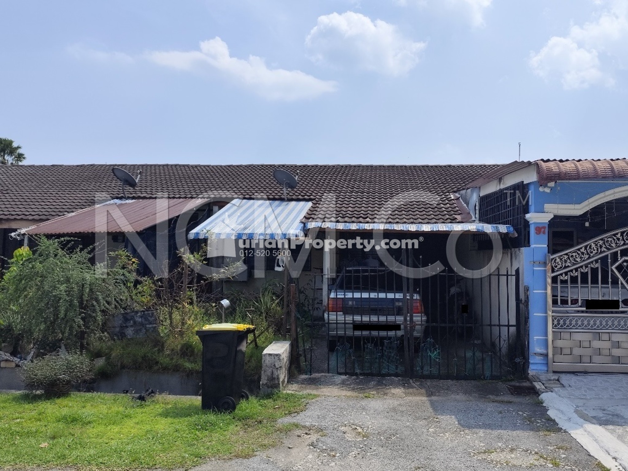 Terrace House For Auction at Sitiawan