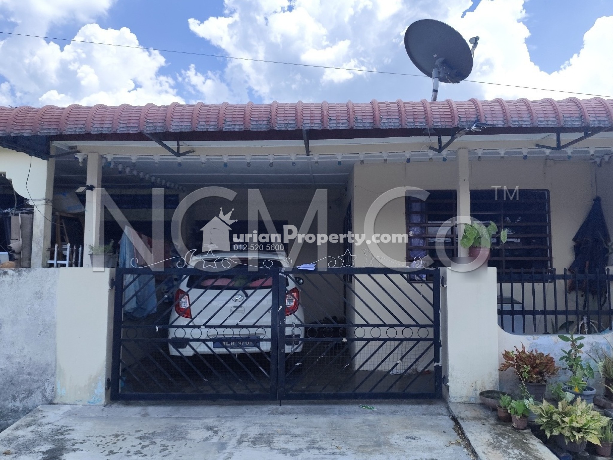 Terrace House For Auction at Taman Lintang