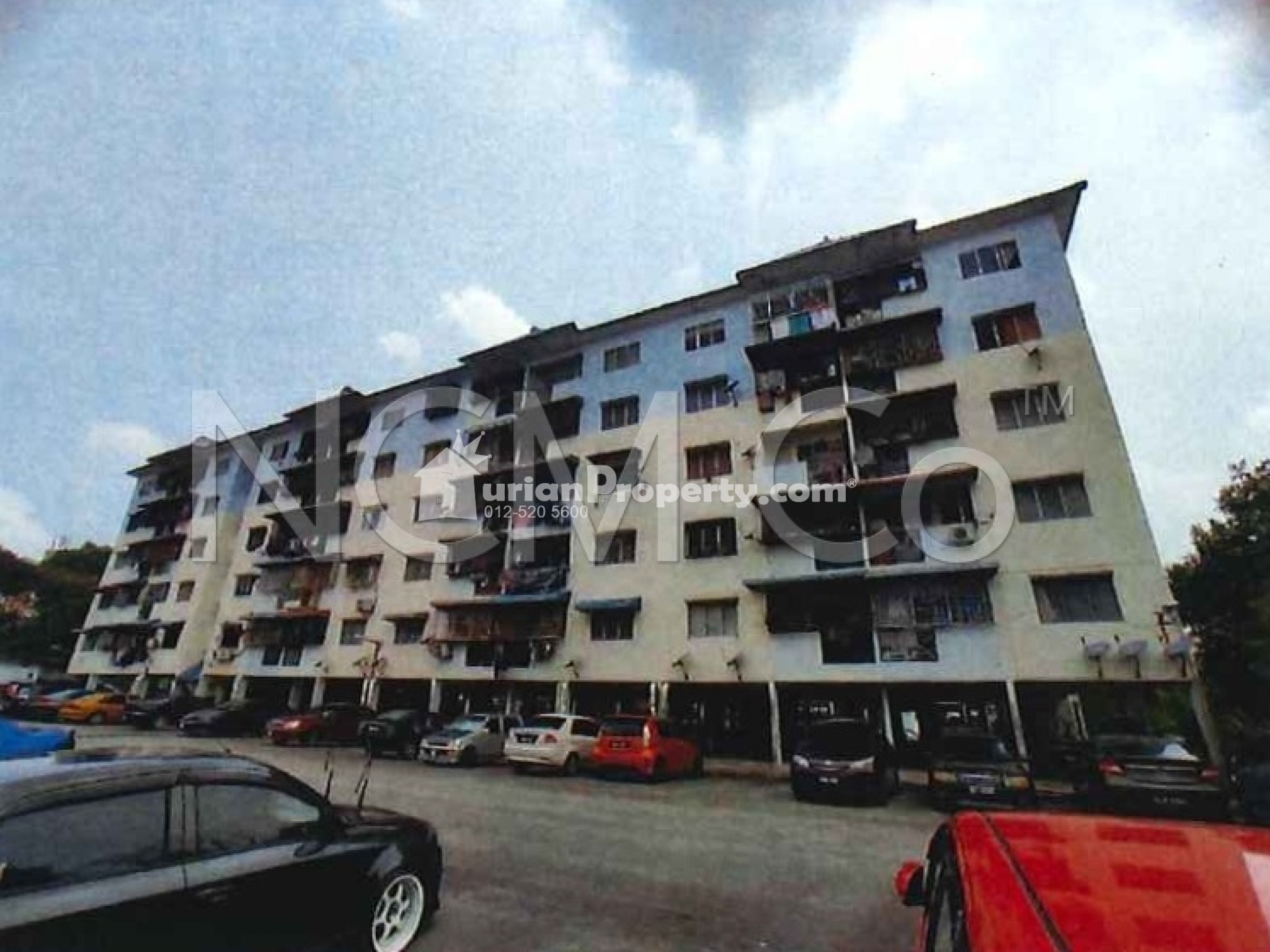 Apartment For Auction at Pahlawan Apartment