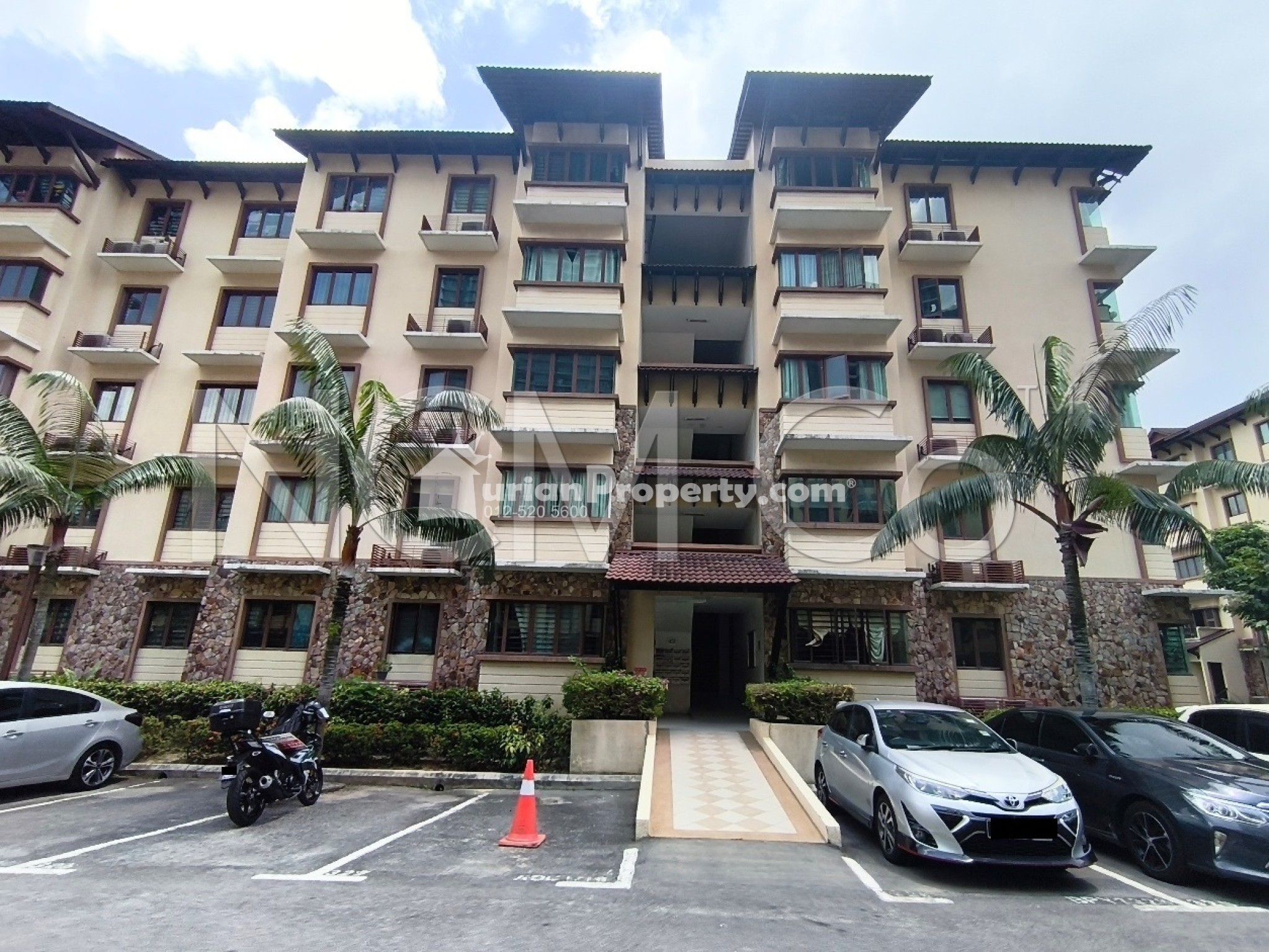 Apartment For Auction at Desa Idaman Residences