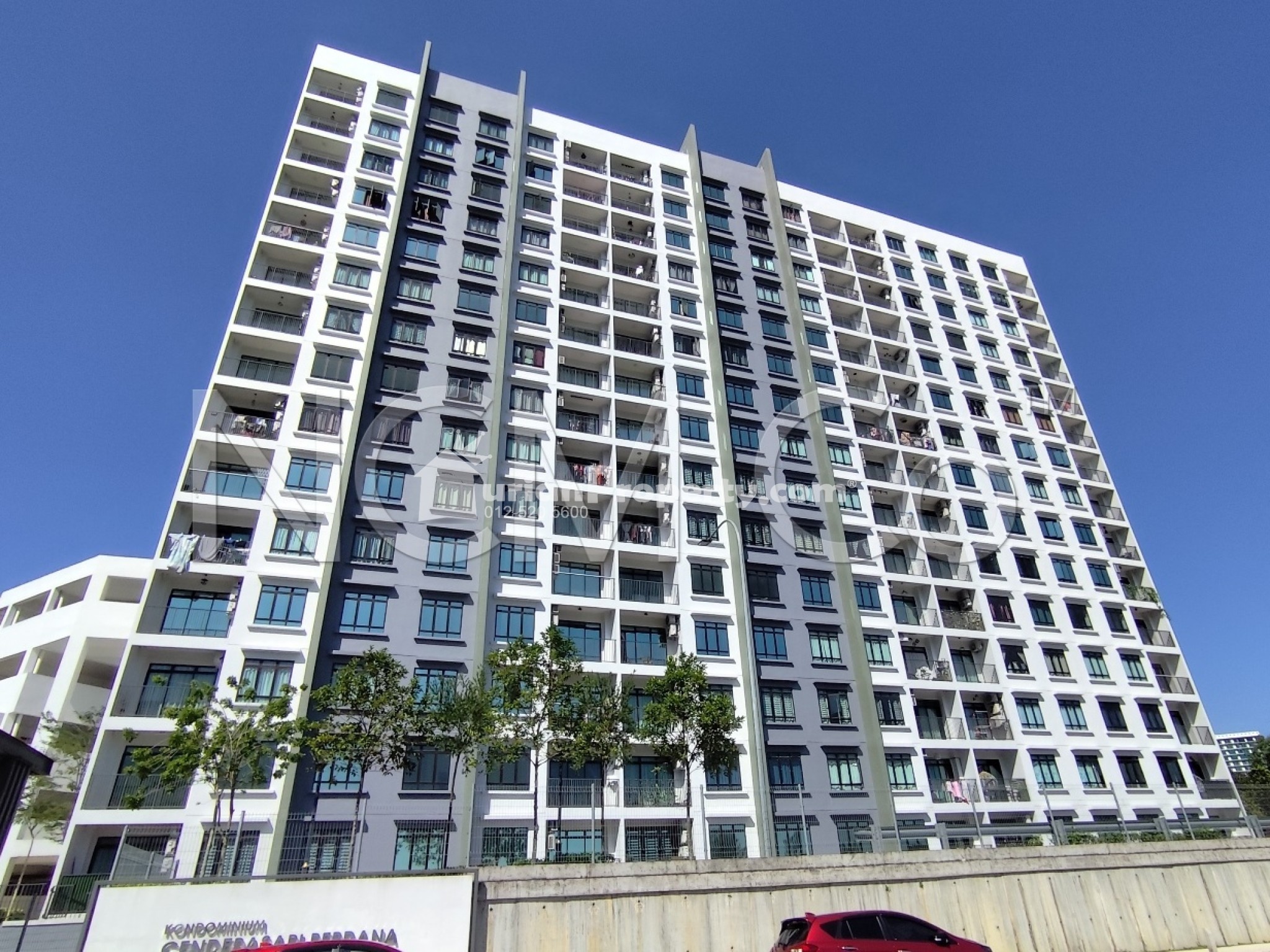 Condo For Auction at Cenderasari Perdana Condominium
