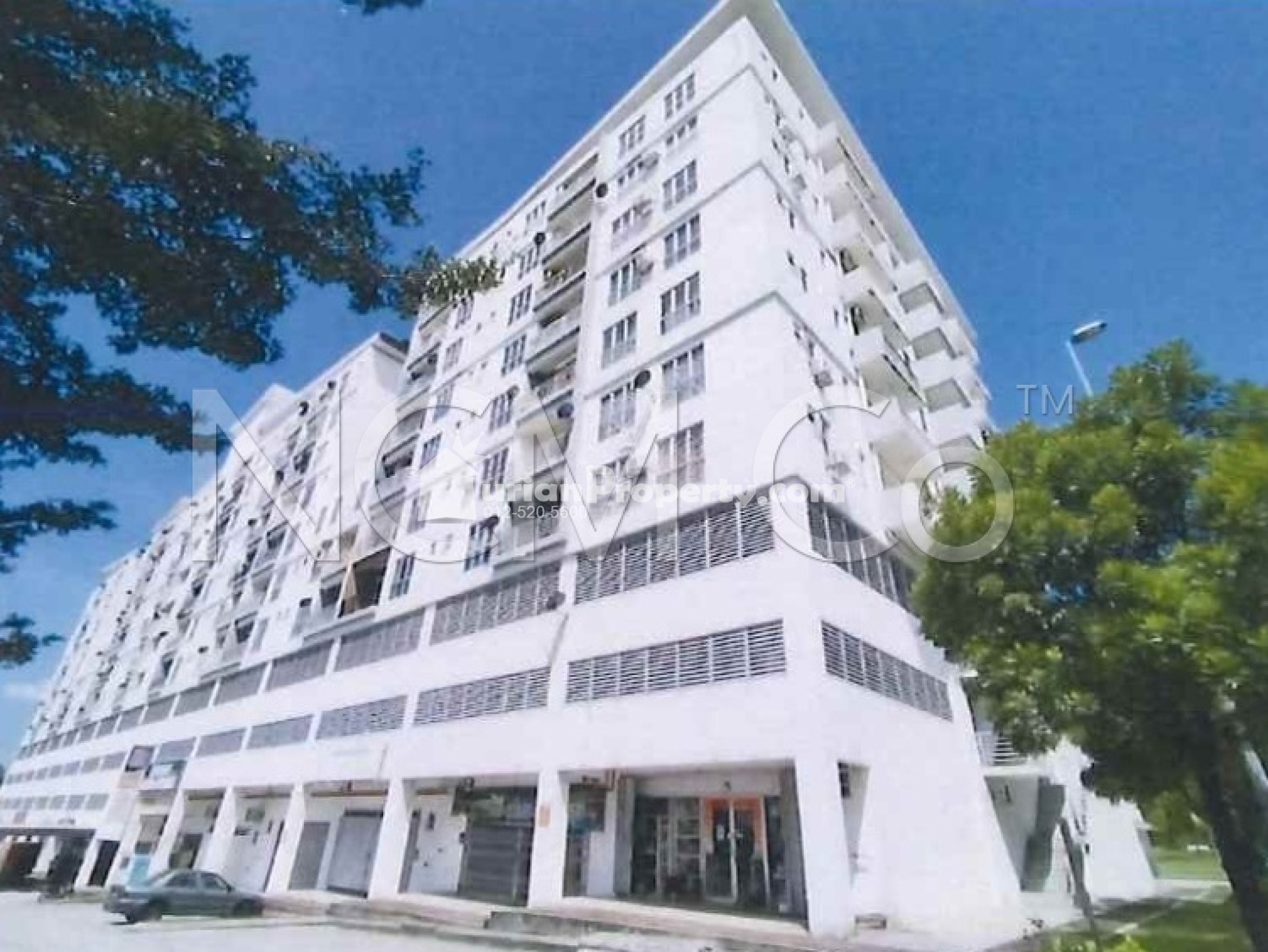 Apartment For Auction at Suria Court