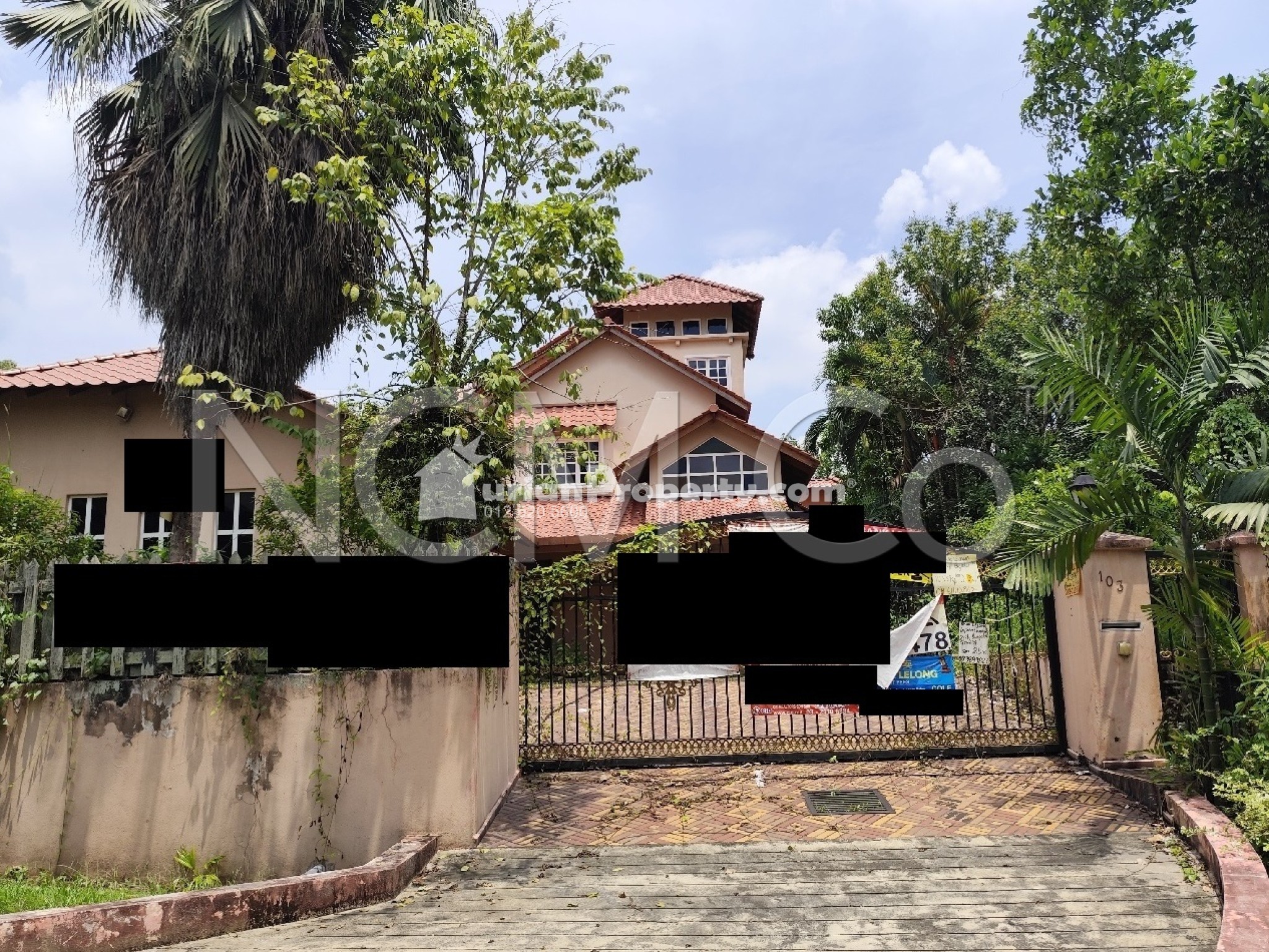 Bungalow House For Auction at Taman Impian Gemilang