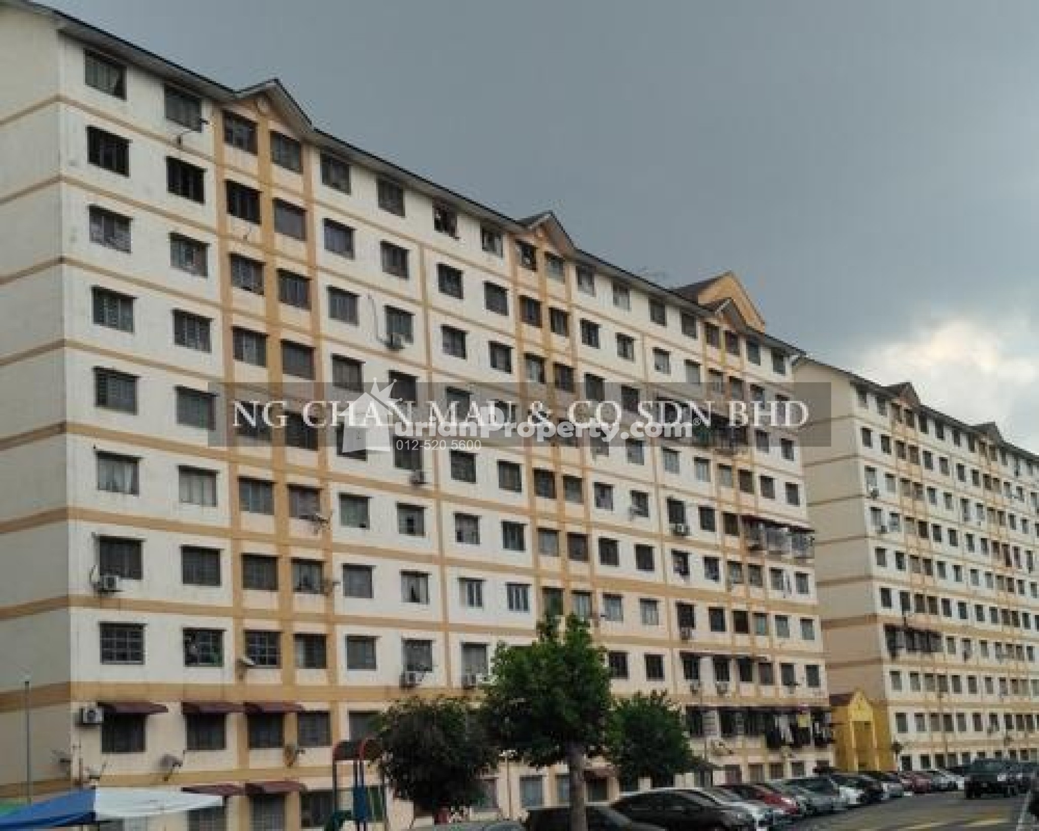 Apartment For Auction at Sri Tanjung Apartment