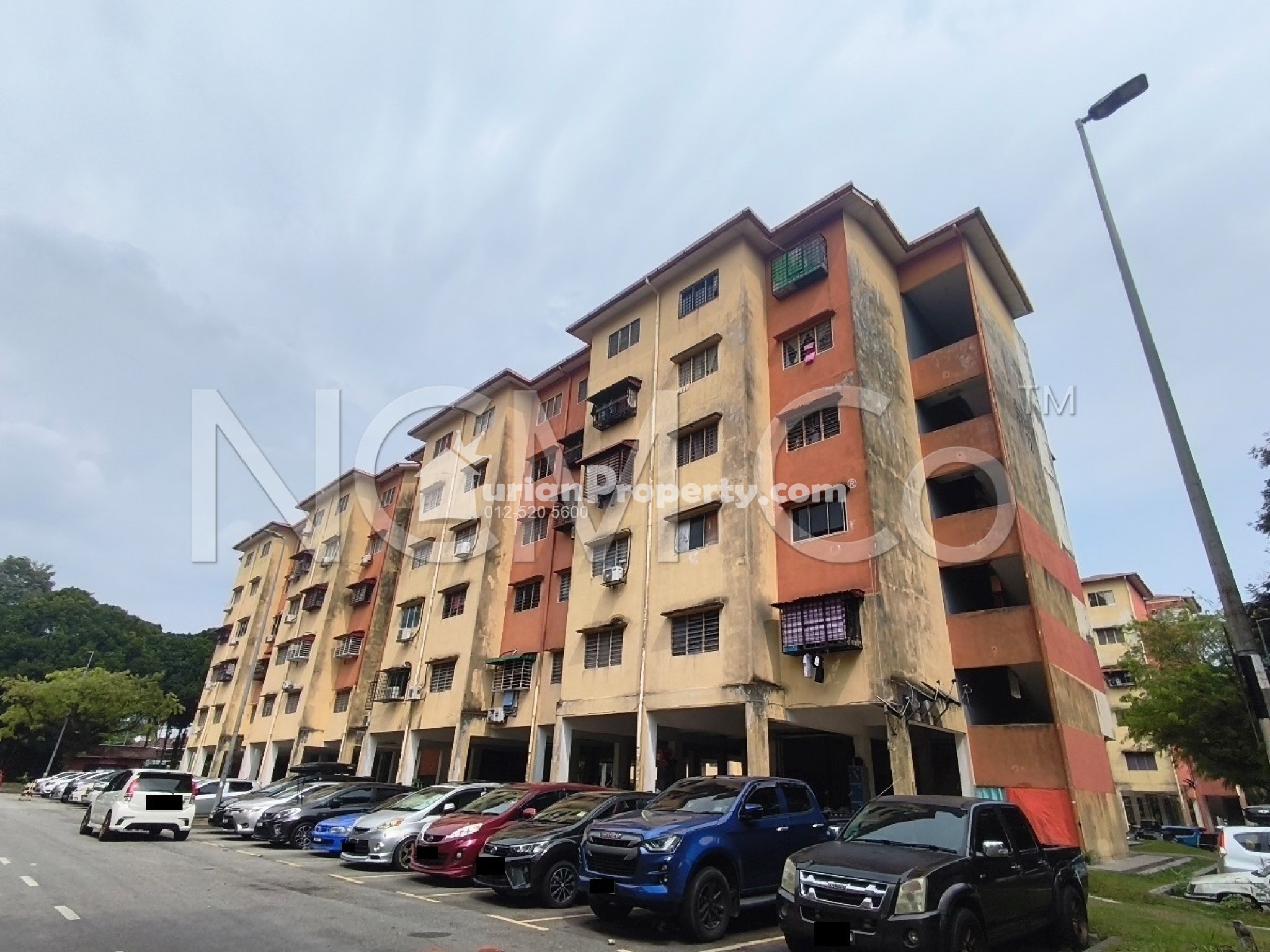 Flat For Auction at Gugusan Semarak