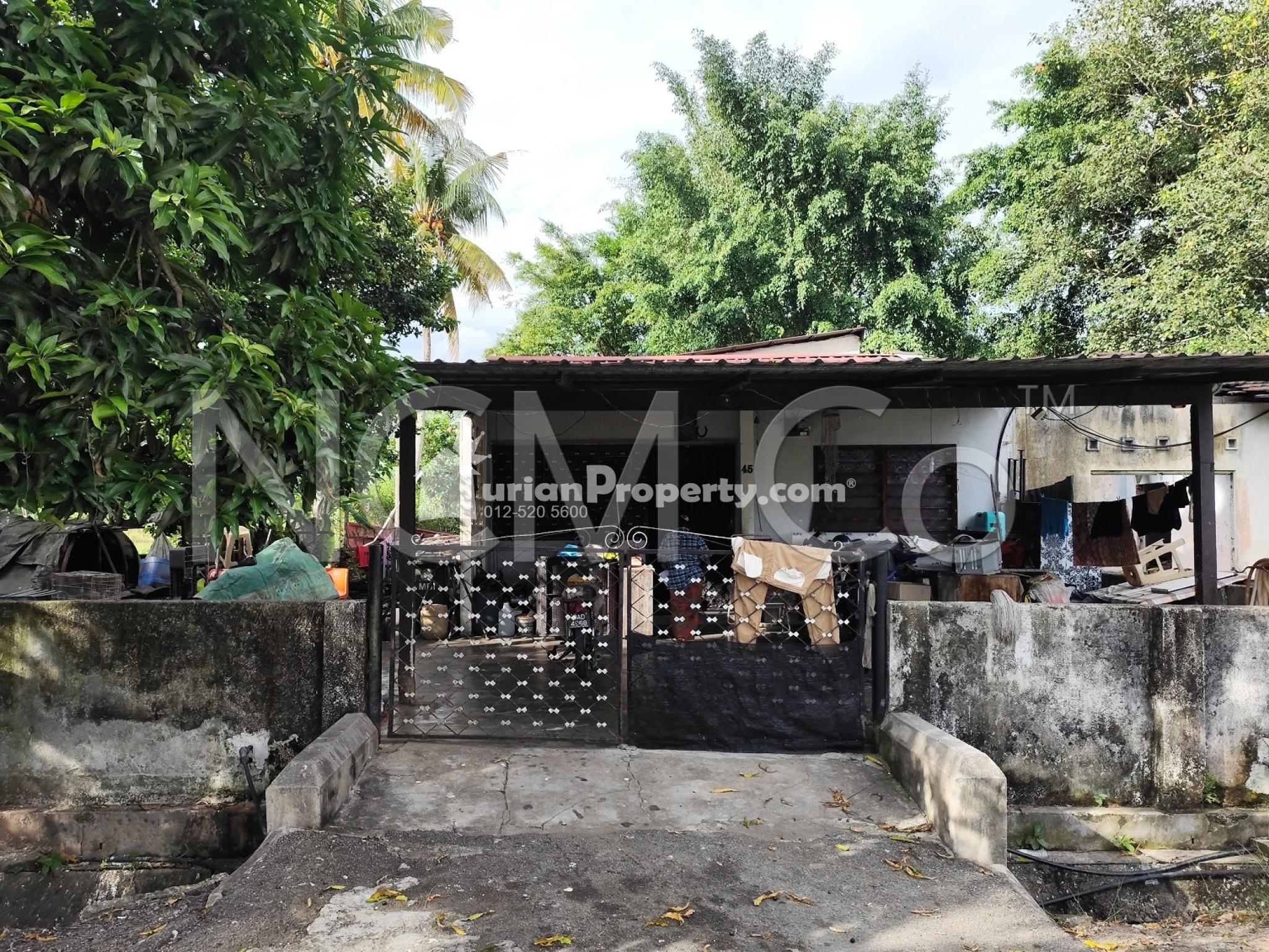 Terrace House For Auction at Taman Hock Aun