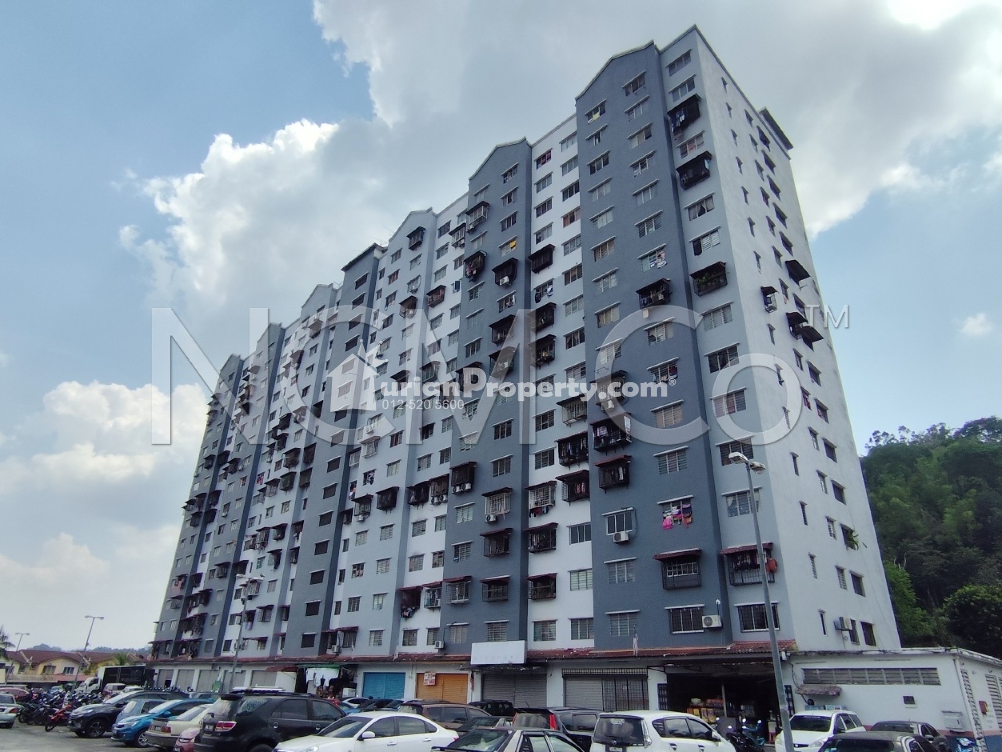Flat For Auction at Selayang Mulia Apartment Mawar & Teratai